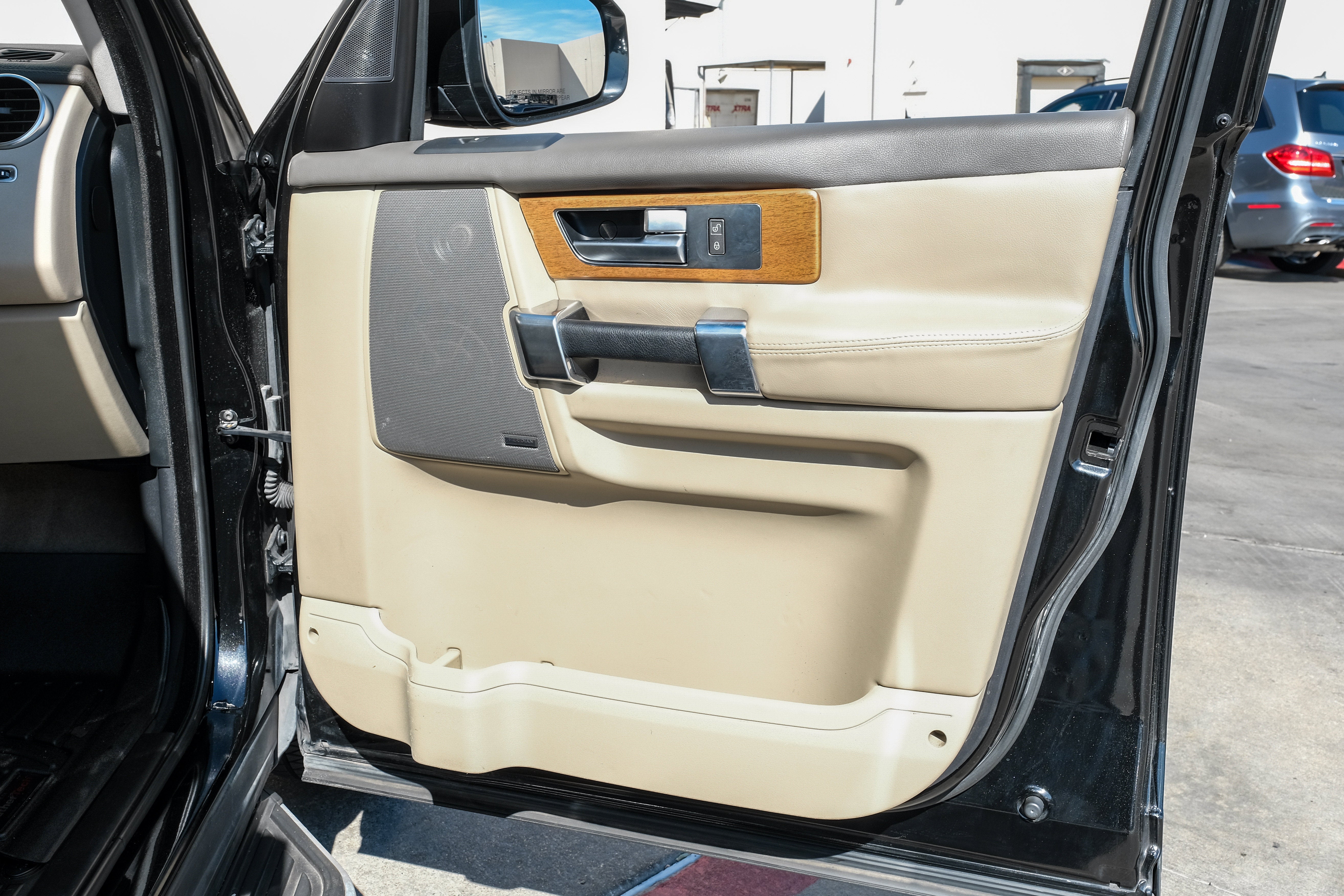 2016 Land Rover LR4 HSE