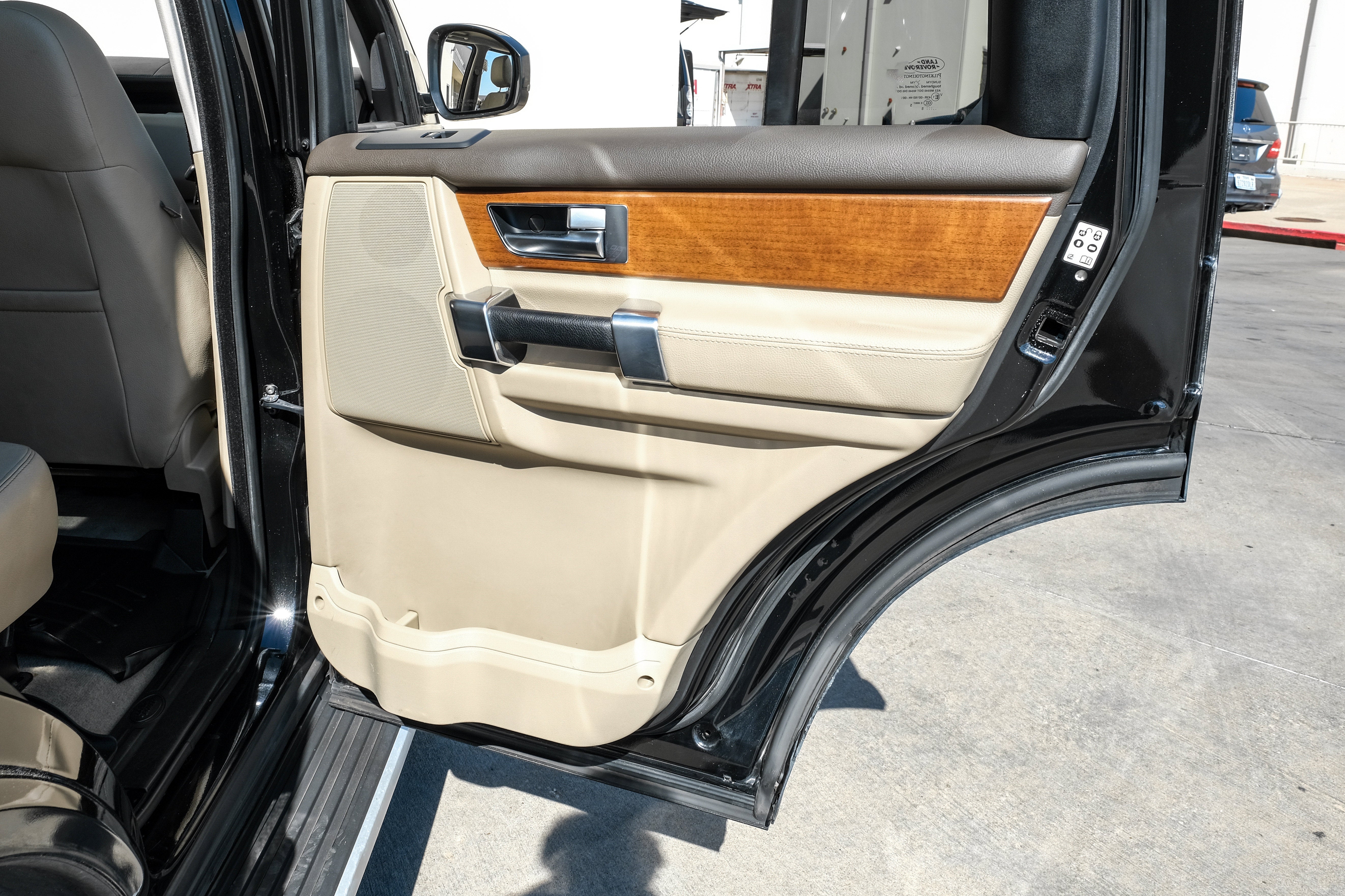2016 Land Rover LR4 HSE