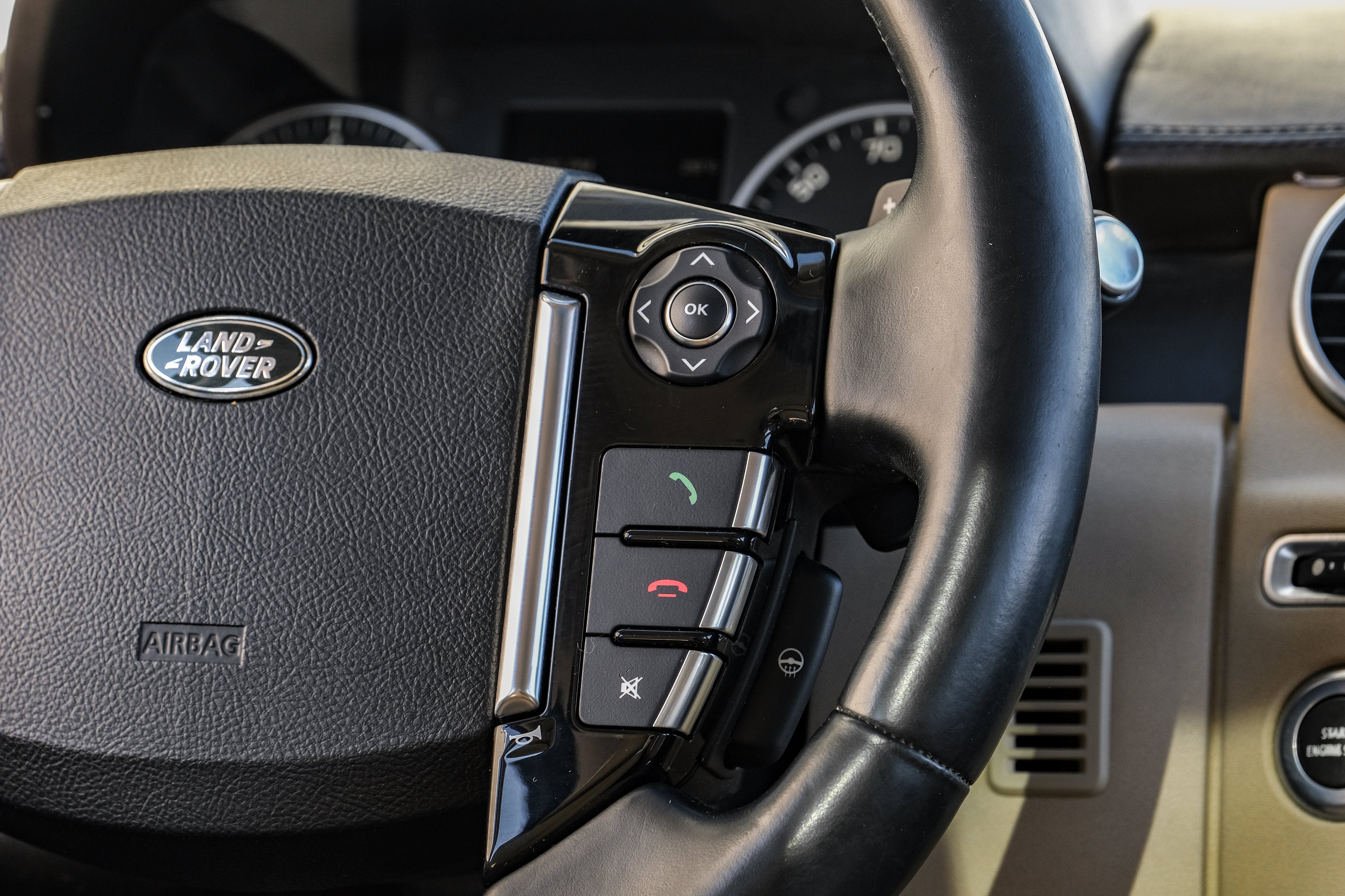 2016 Land Rover LR4 HSE