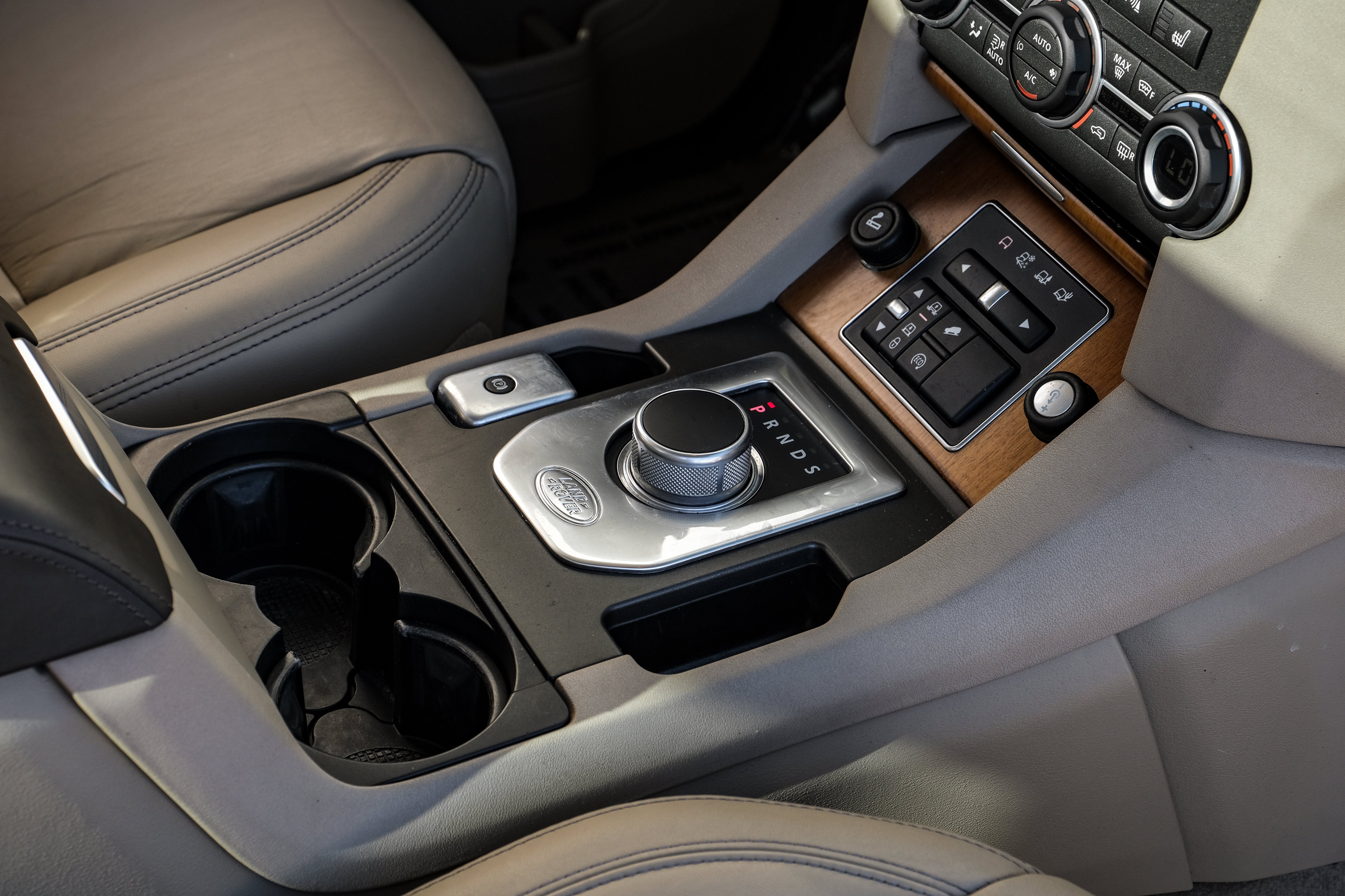 2016 Land Rover LR4 HSE