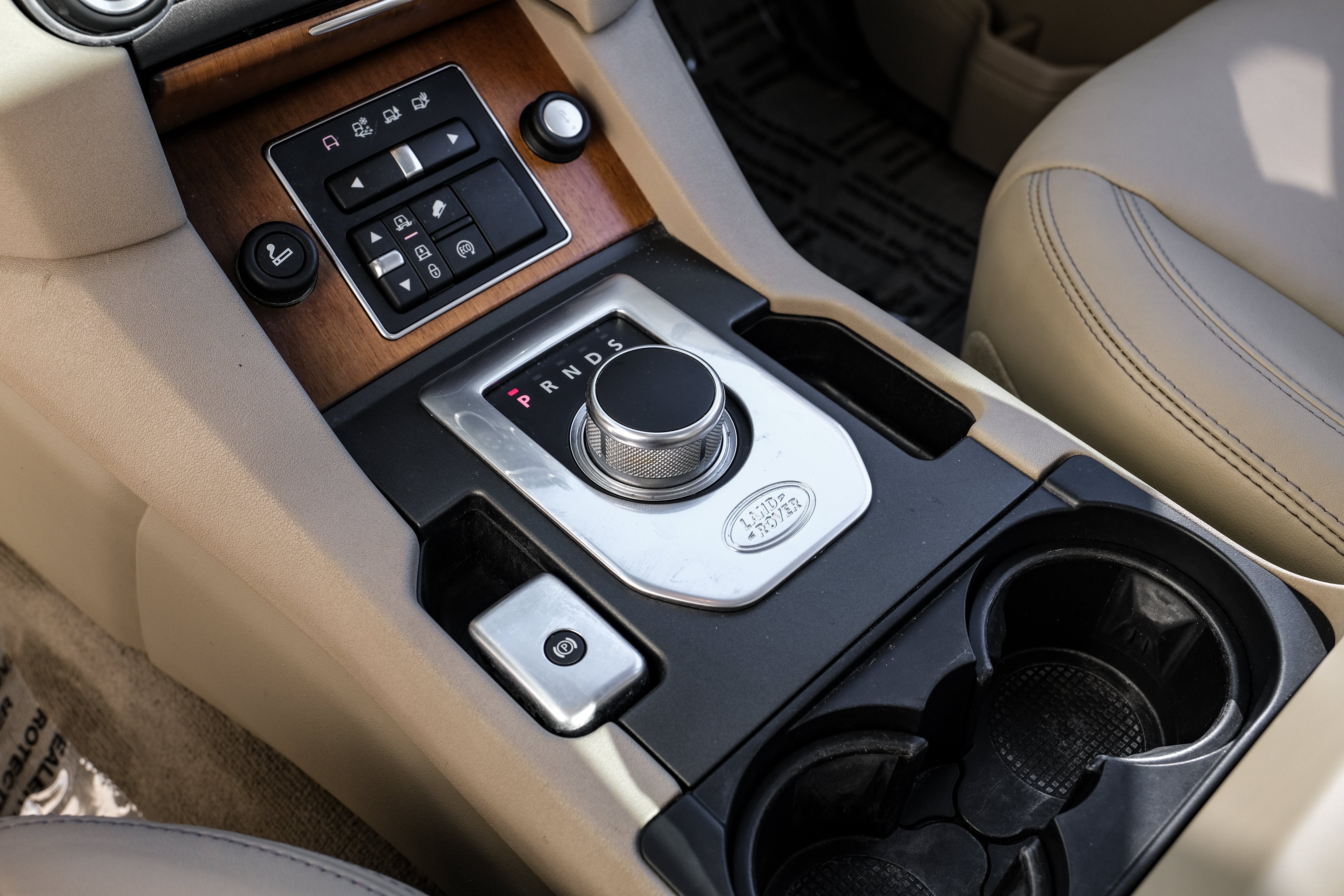 2016 Land Rover LR4 HSE