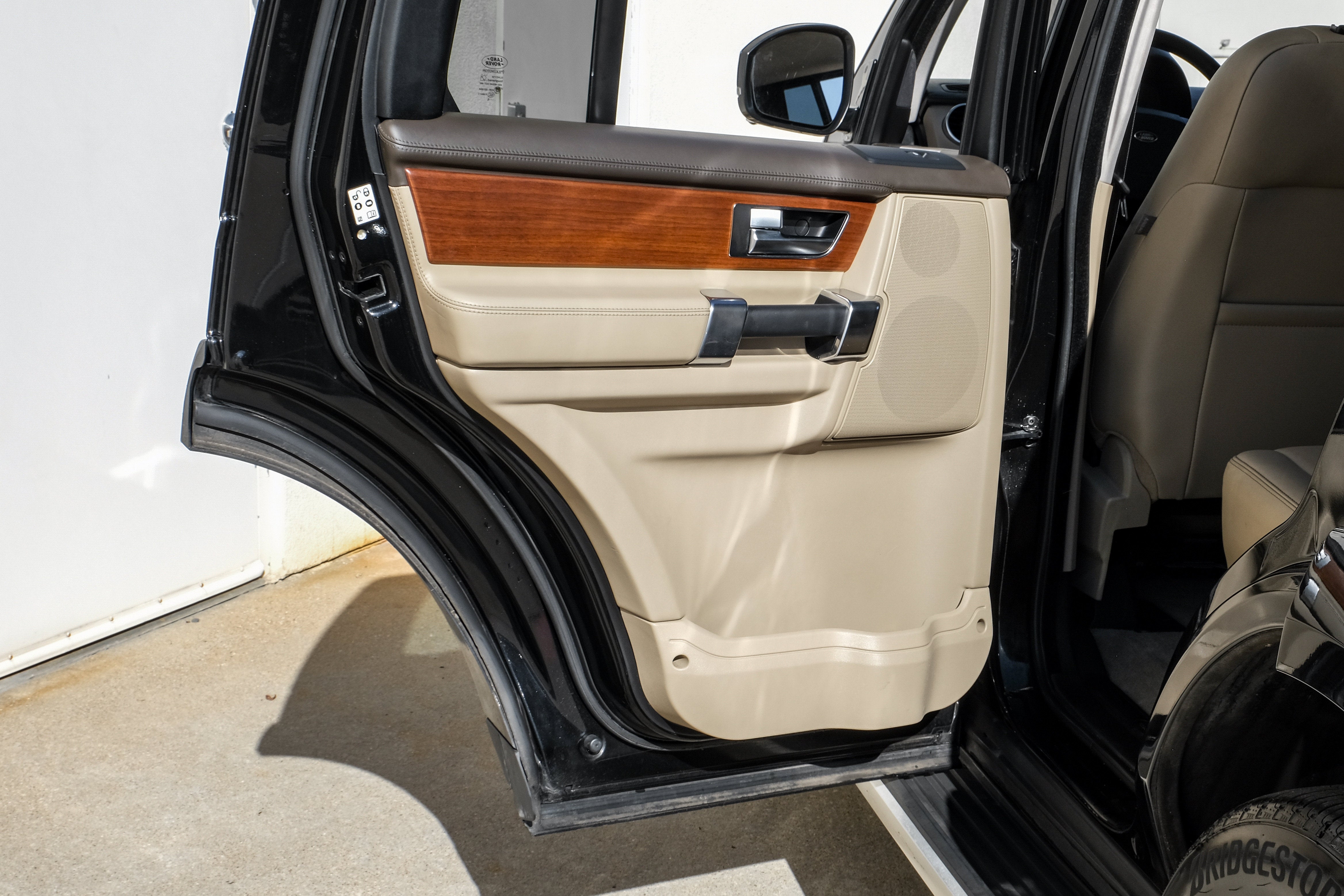 2016 Land Rover LR4 HSE