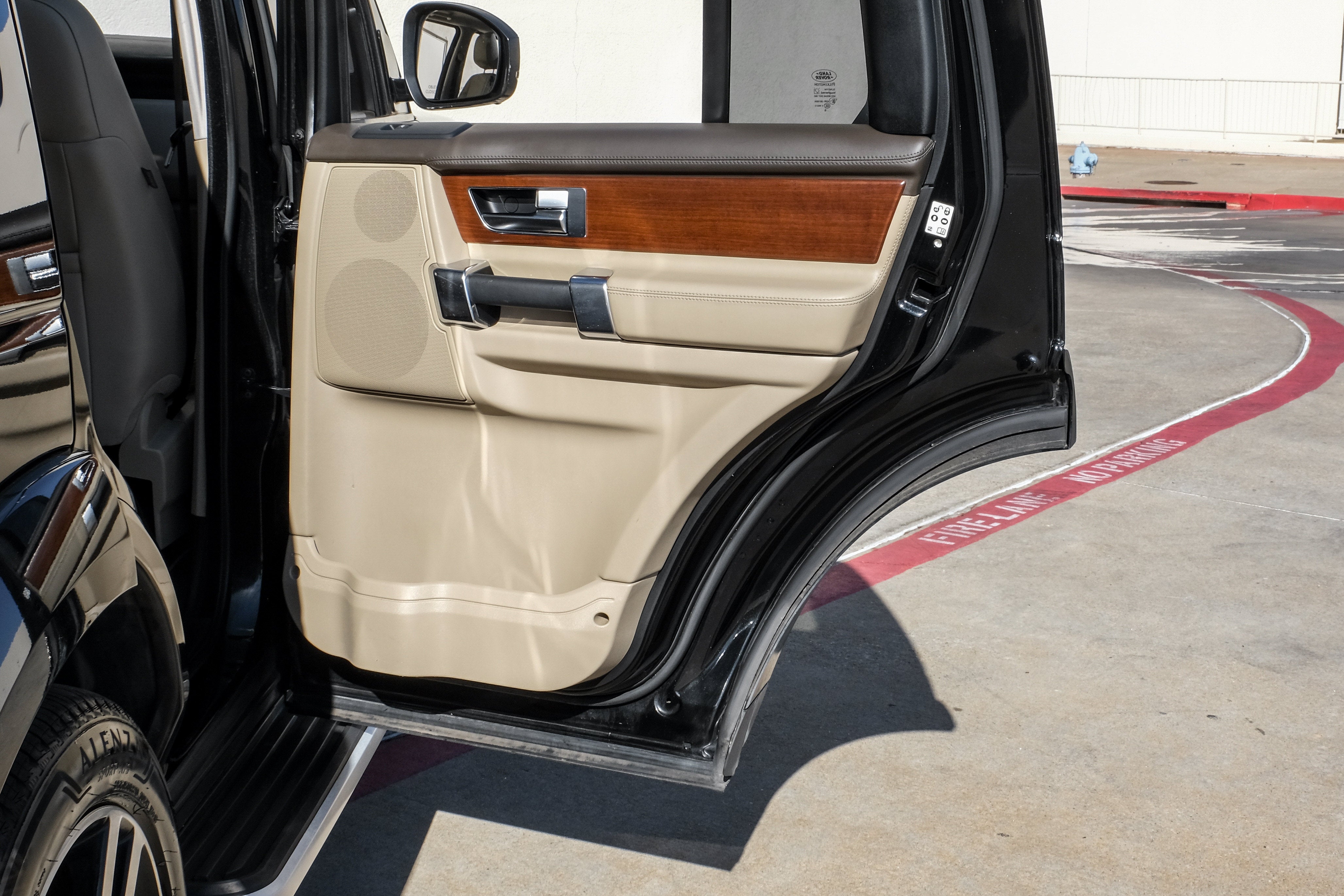 2016 Land Rover LR4 HSE