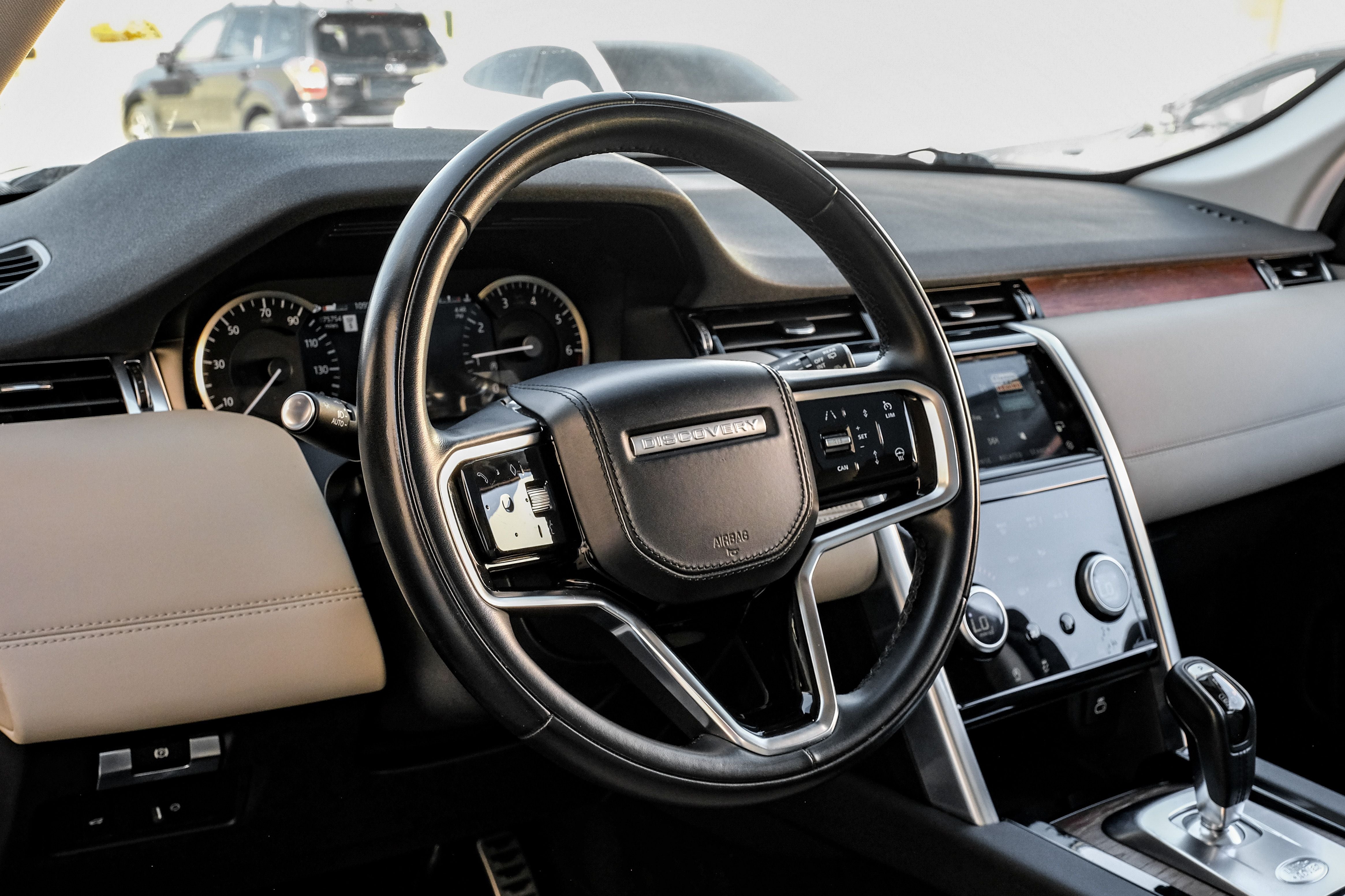 2023 Land Rover Discovery Sport SE