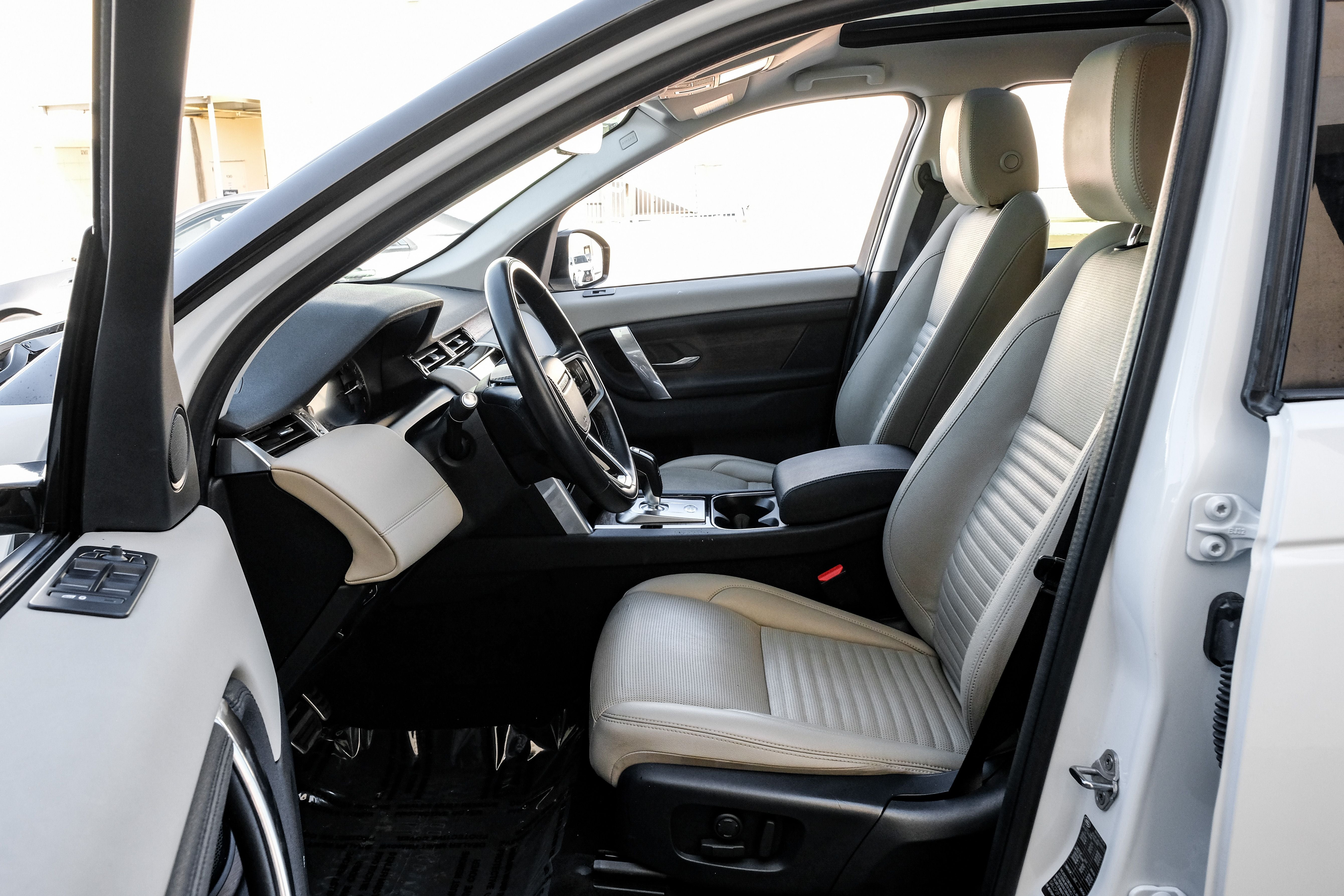 2023 Land Rover Discovery Sport SE