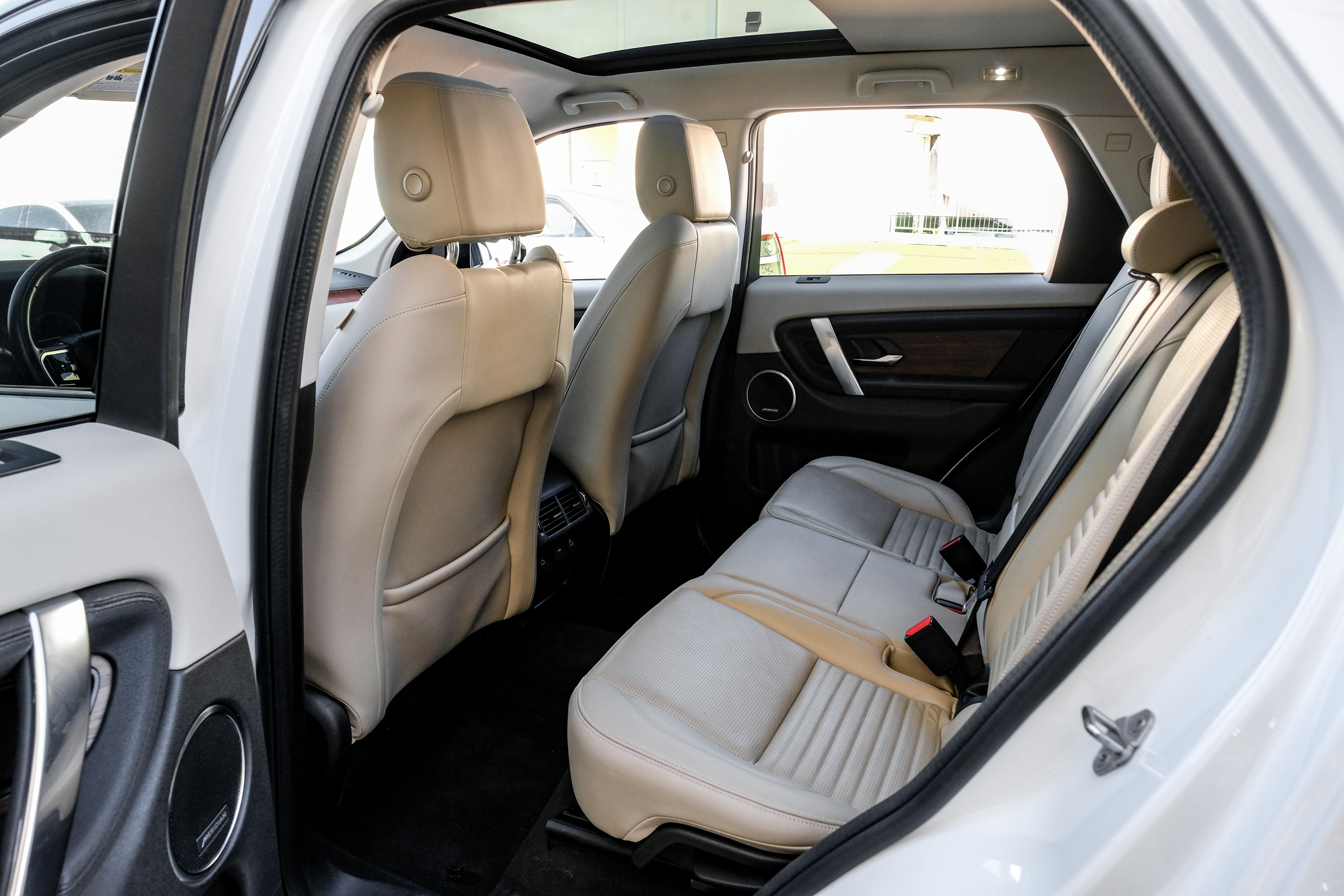2023 Land Rover Discovery Sport SE
