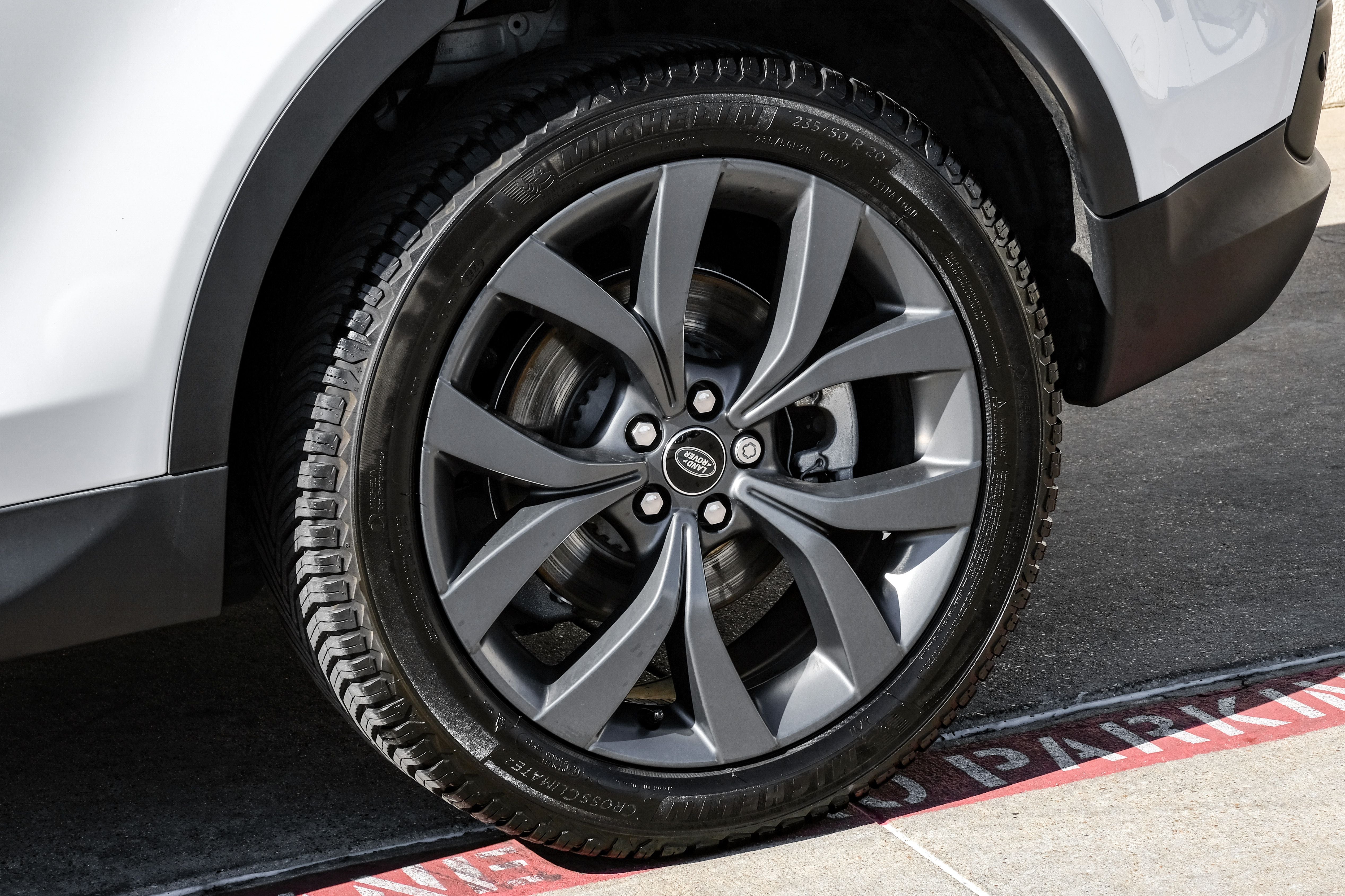 2023 Land Rover Discovery Sport SE