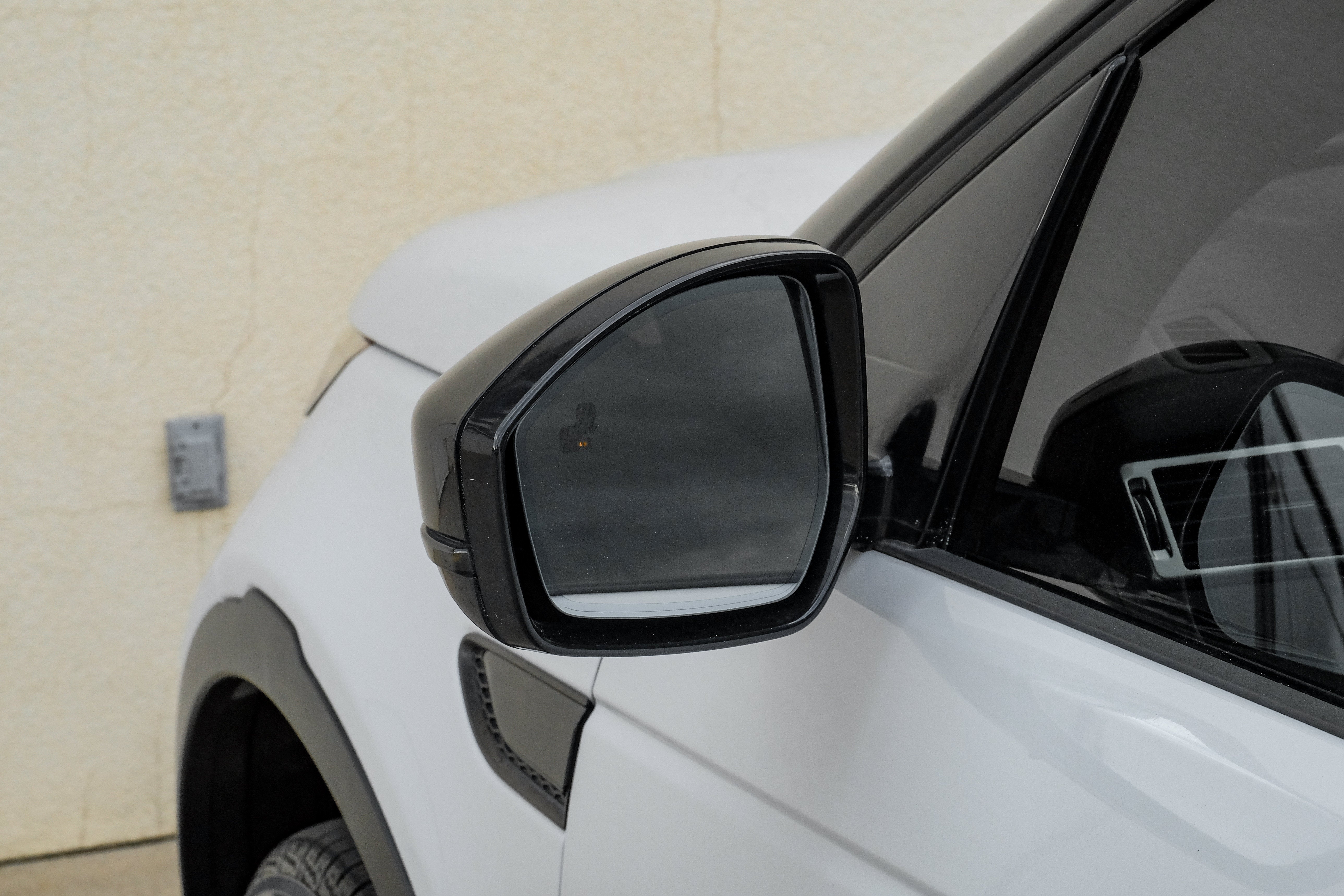 2019 Land Rover Discovery Sport HSE