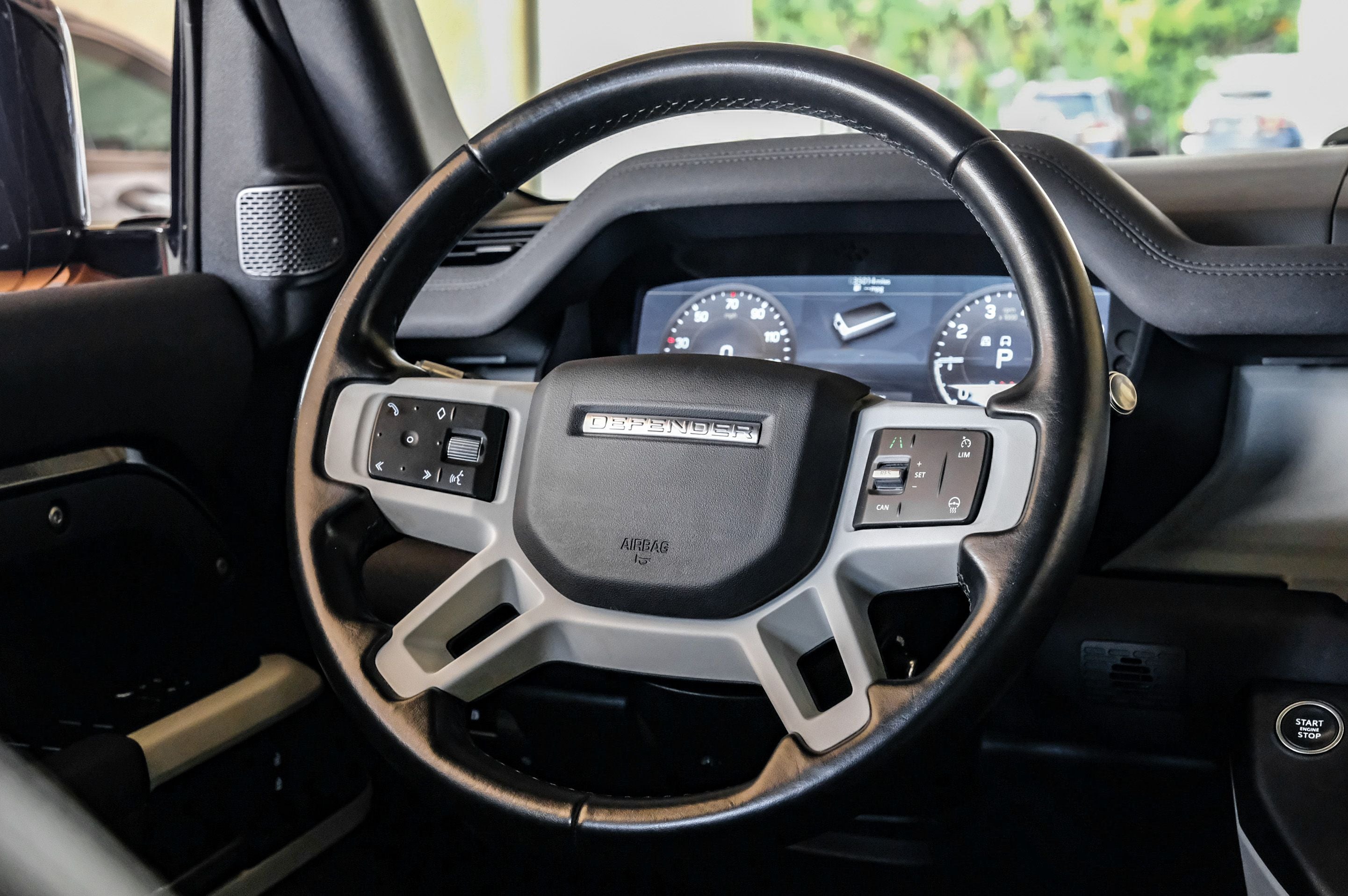 2022 Land Rover Defender 110 X-Dynamic SE