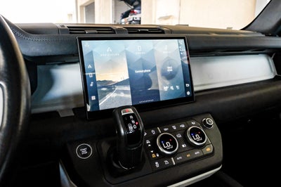 2022 Land Rover Defender 110 X-Dynamic SE