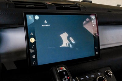 2022 Land Rover Defender 110 X-Dynamic SE