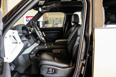 2022 Land Rover Defender 110 X-Dynamic SE