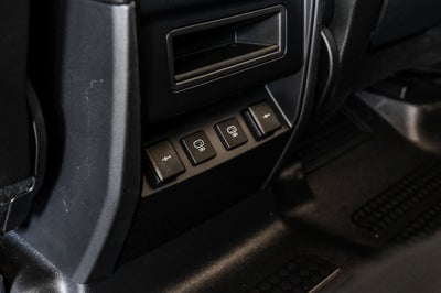 2022 Land Rover Defender 110 X-Dynamic SE