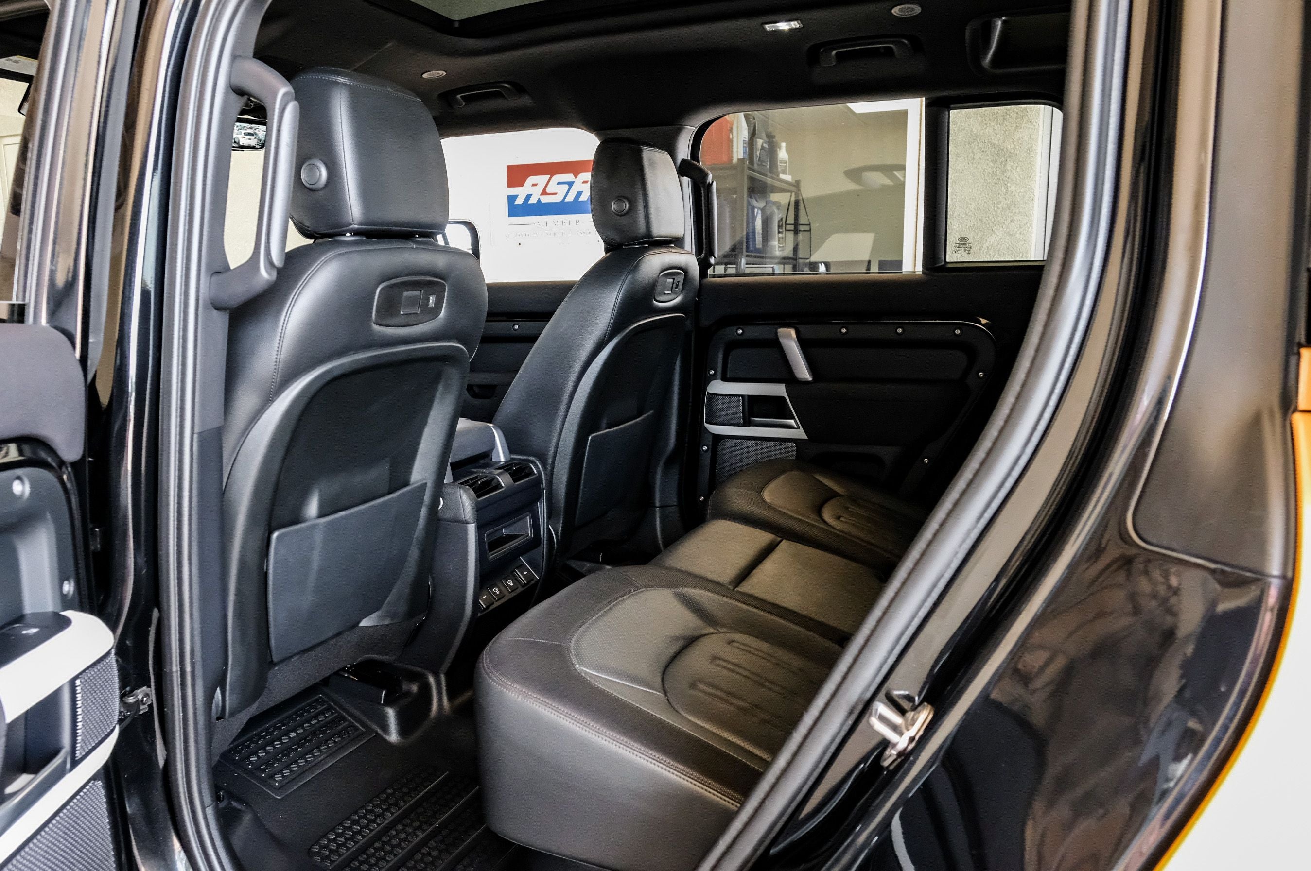 2022 Land Rover Defender 110 X-Dynamic SE