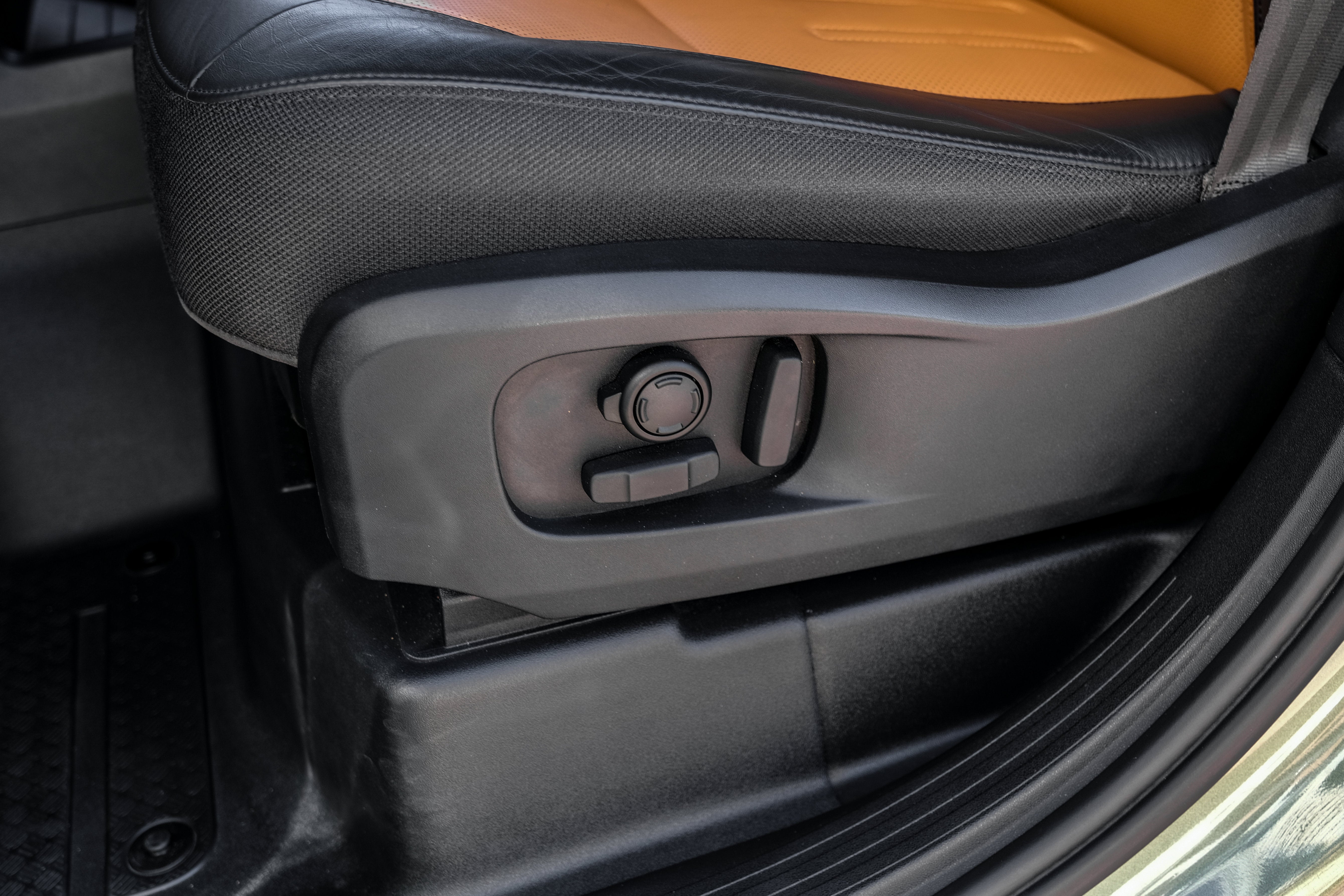 2021 Land Rover Defender 110 X