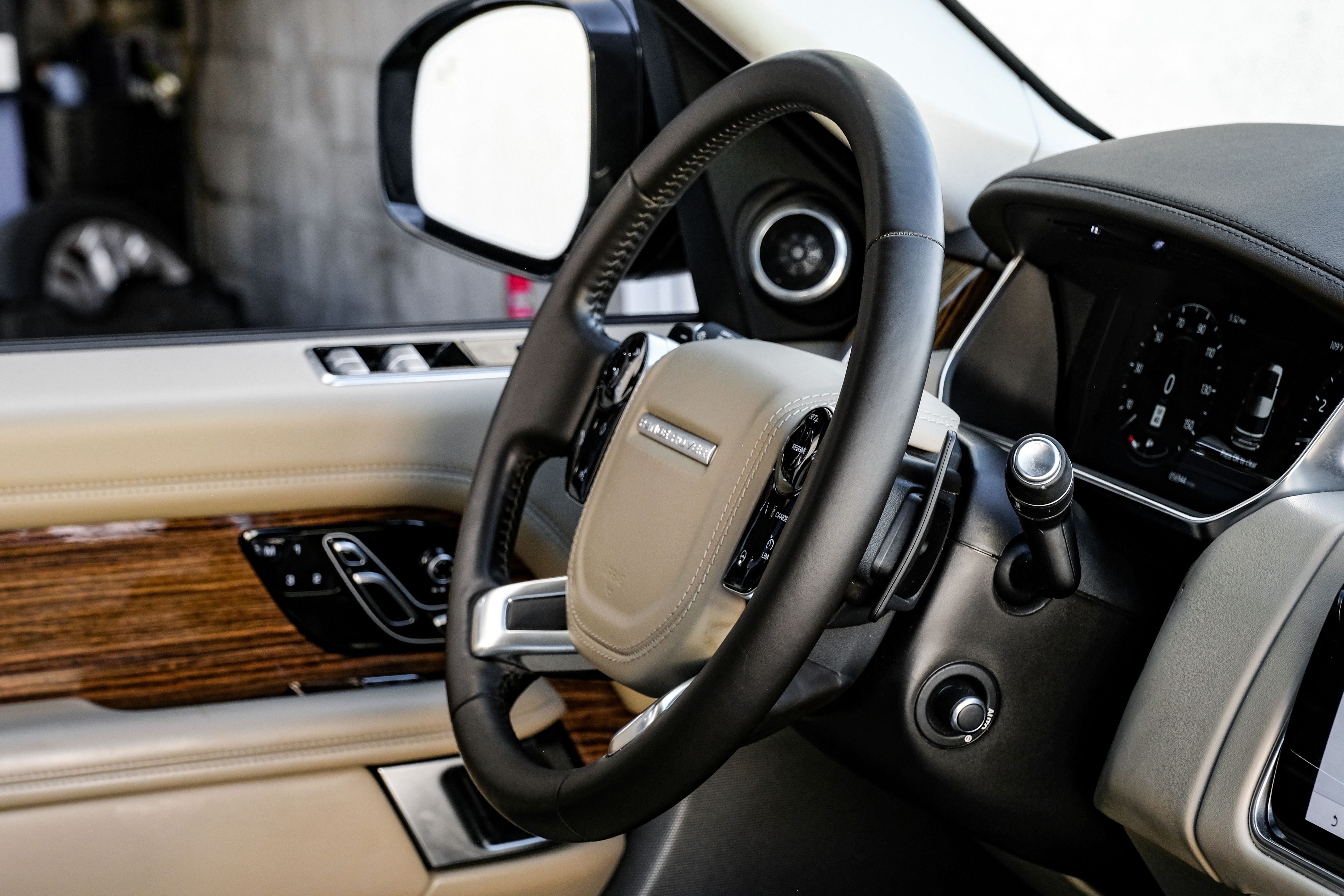 2020 Land Rover Range Rover HSE