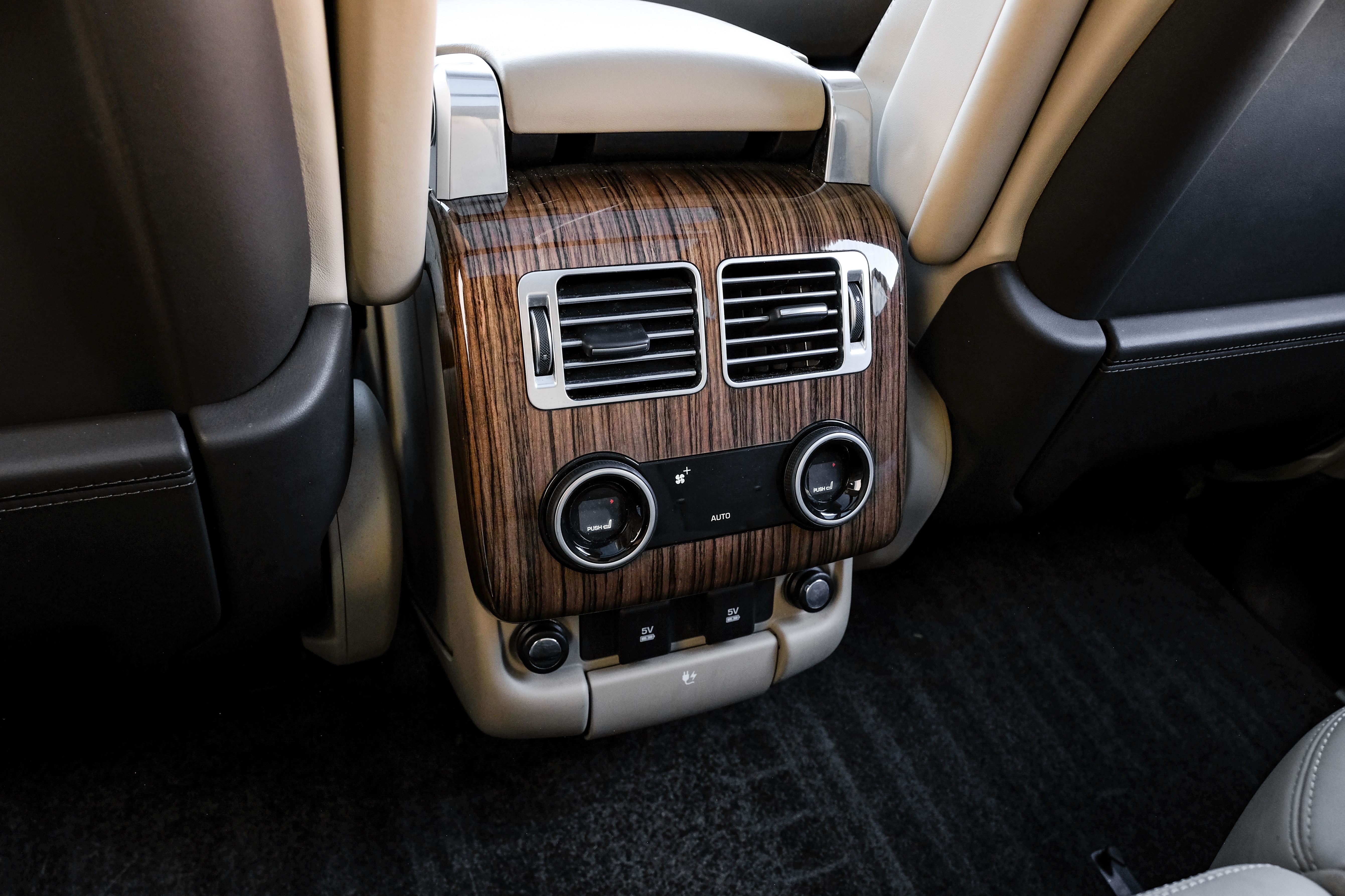 2020 Land Rover Range Rover HSE