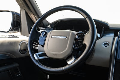 2020 Land Rover Discovery Landmark Edition