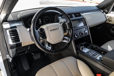 2020 Land Rover Discovery Landmark Edition