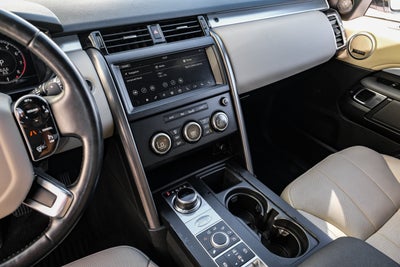 2020 Land Rover Discovery Landmark Edition