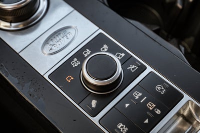 2020 Land Rover Discovery Landmark Edition