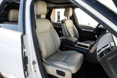 2020 Land Rover Discovery Landmark Edition