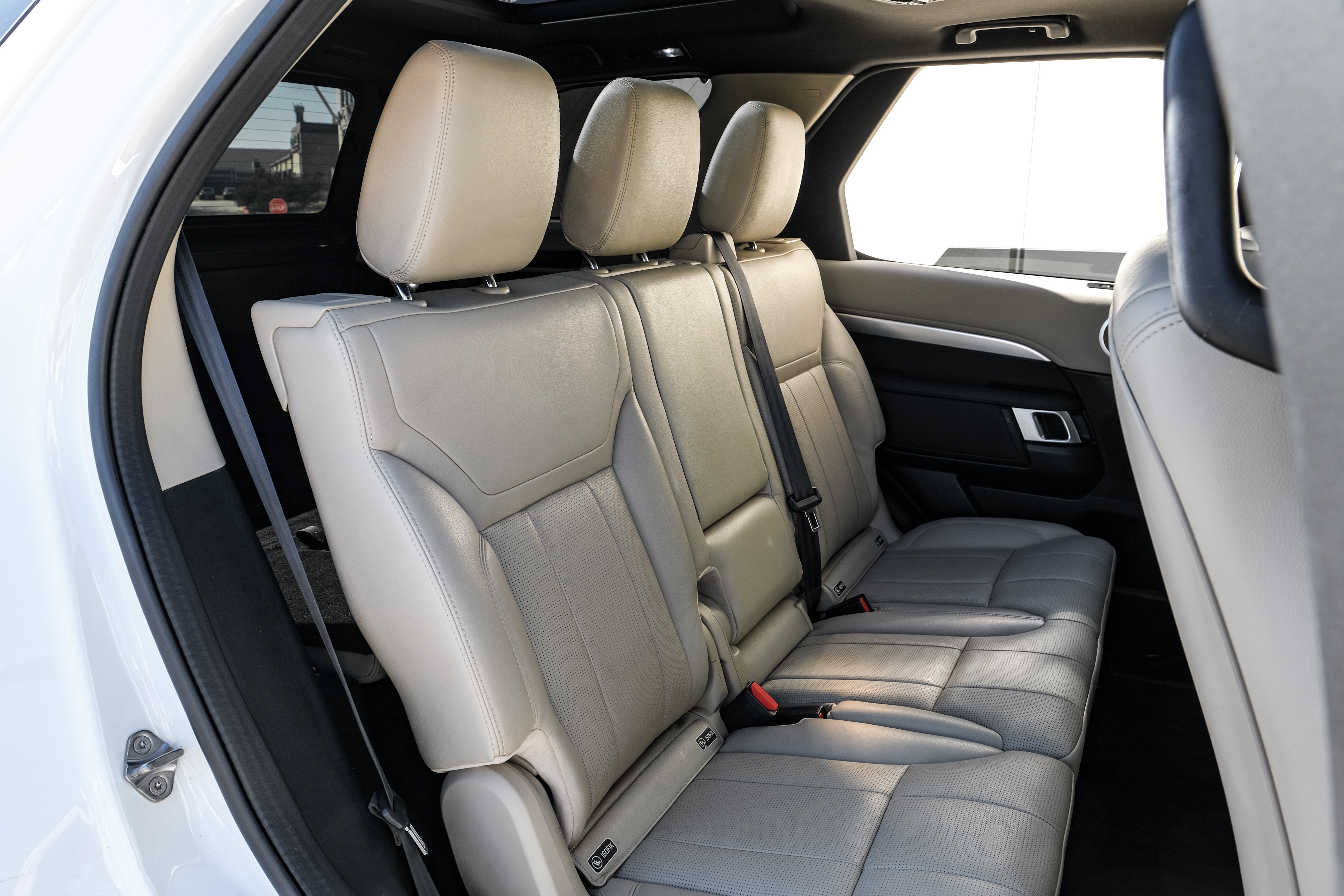 2020 Land Rover Discovery Landmark Edition