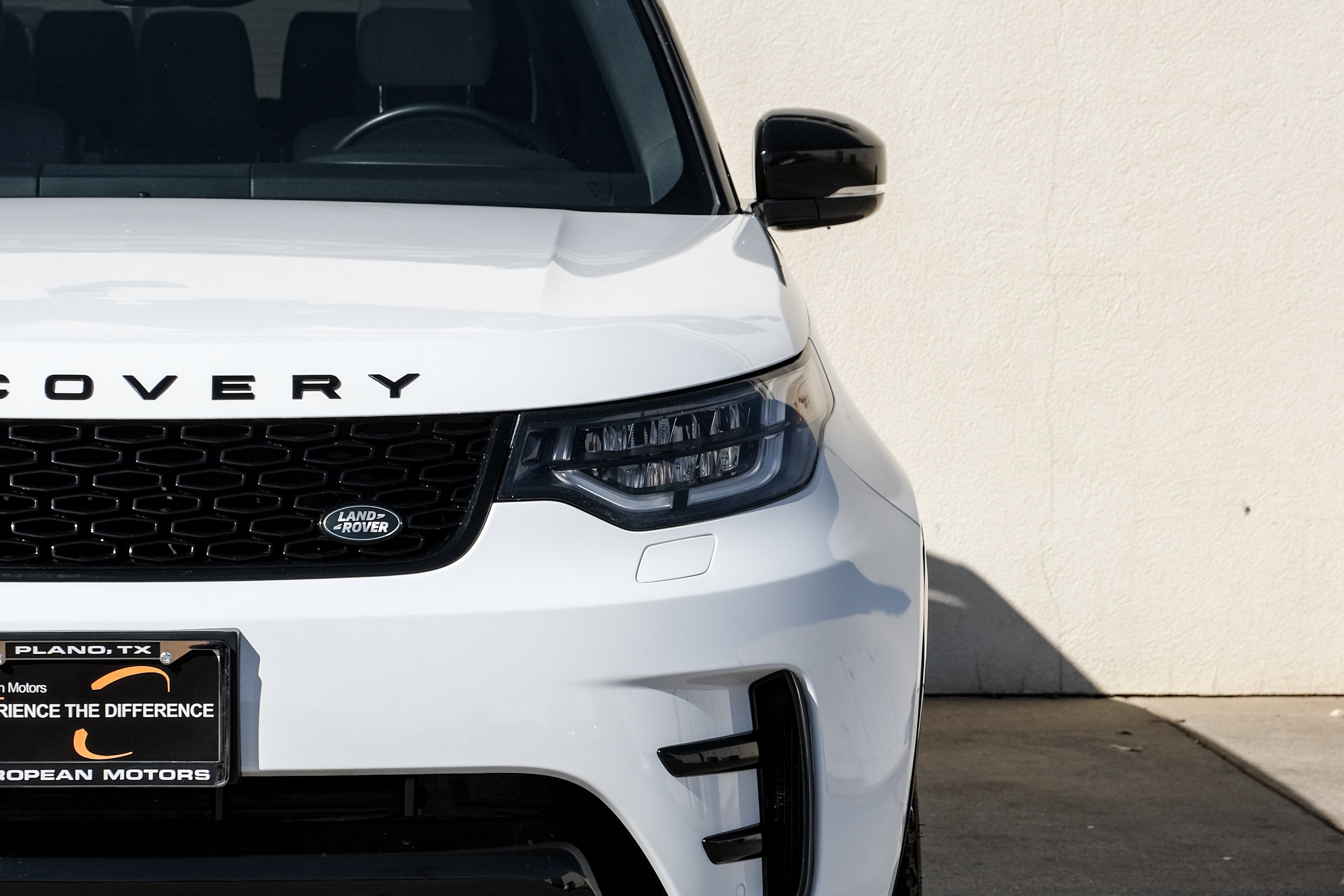 2020 Land Rover Discovery Landmark Edition
