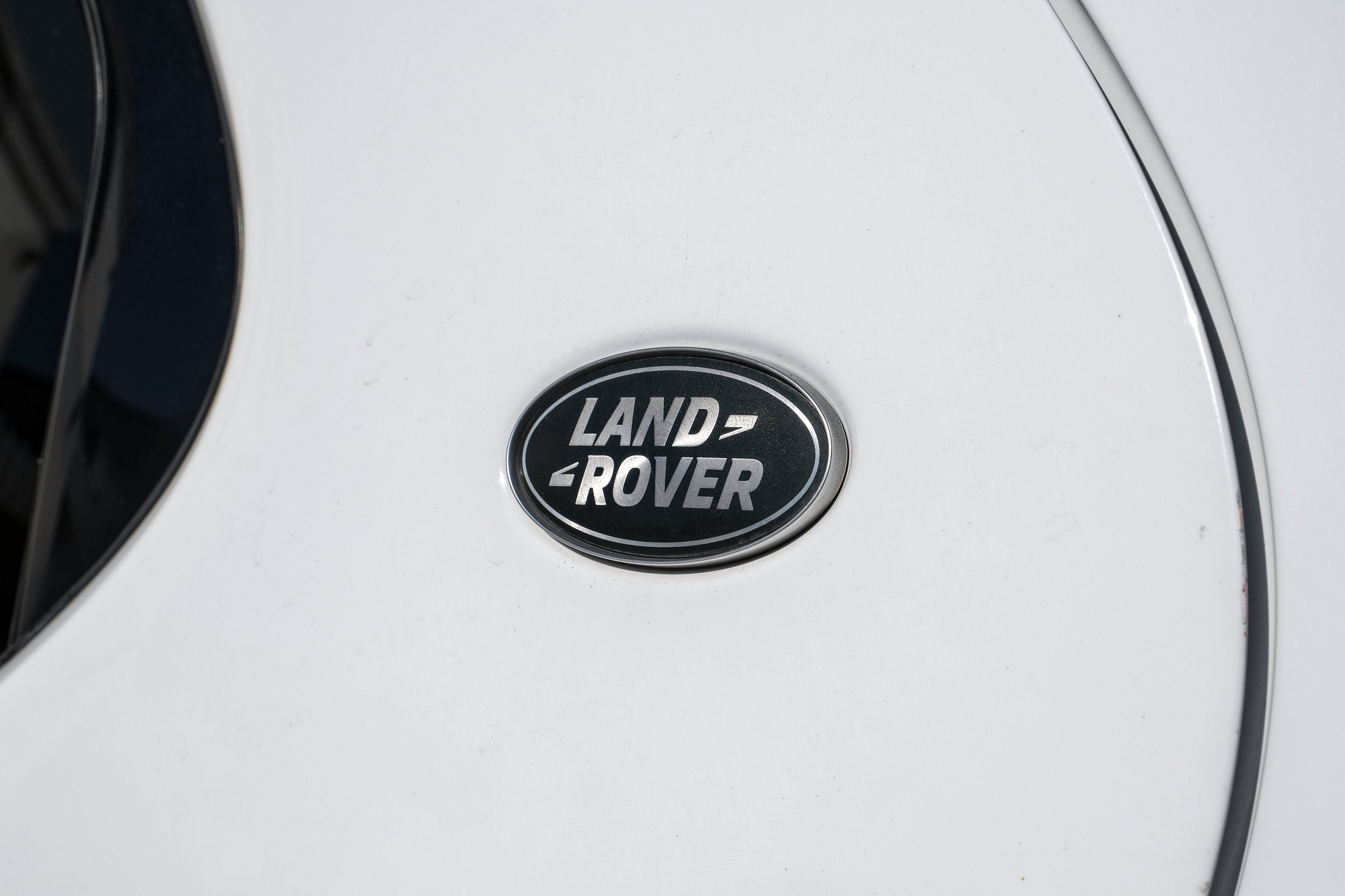 2020 Land Rover Discovery Landmark Edition
