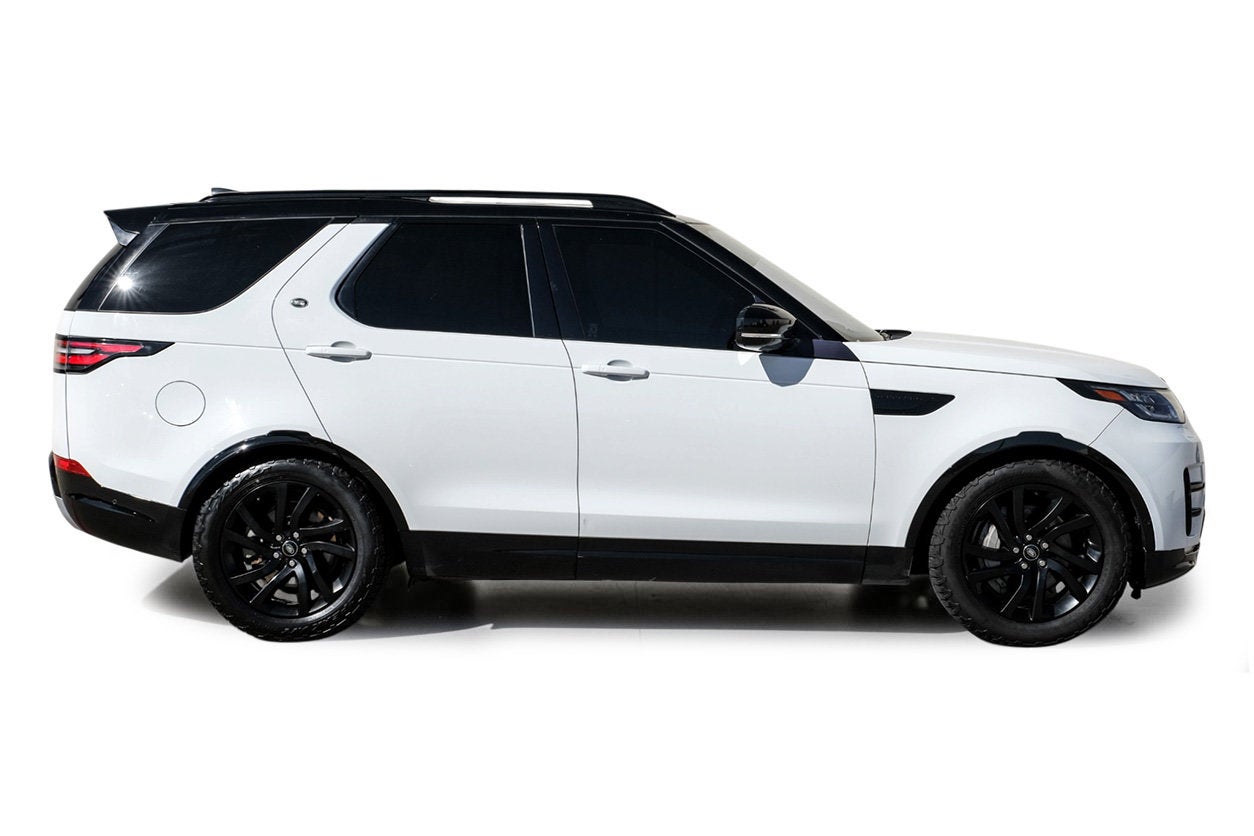 2020 Land Rover Discovery Landmark Edition