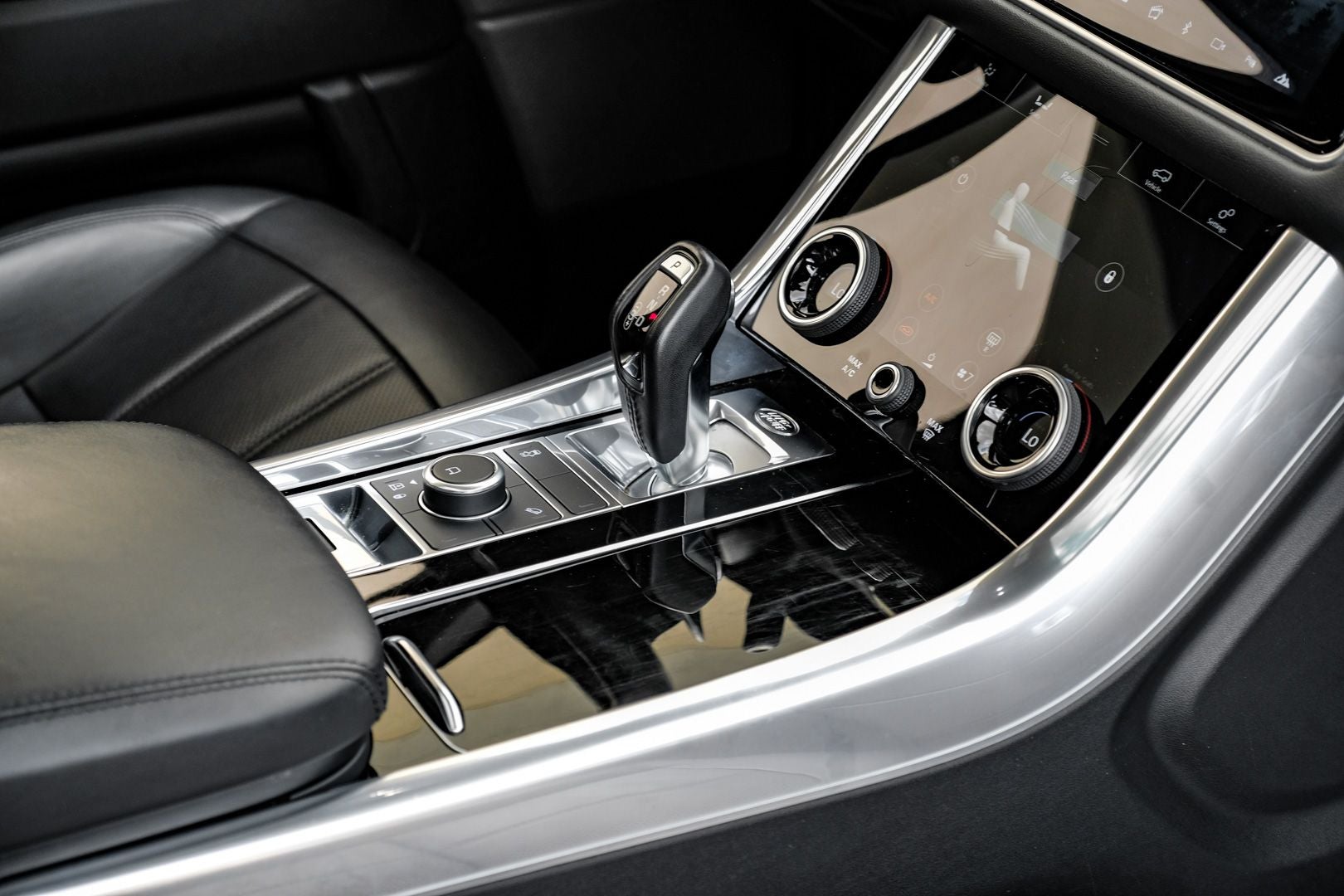 2021 Land Rover Range Rover Sport HSE Silver Edition