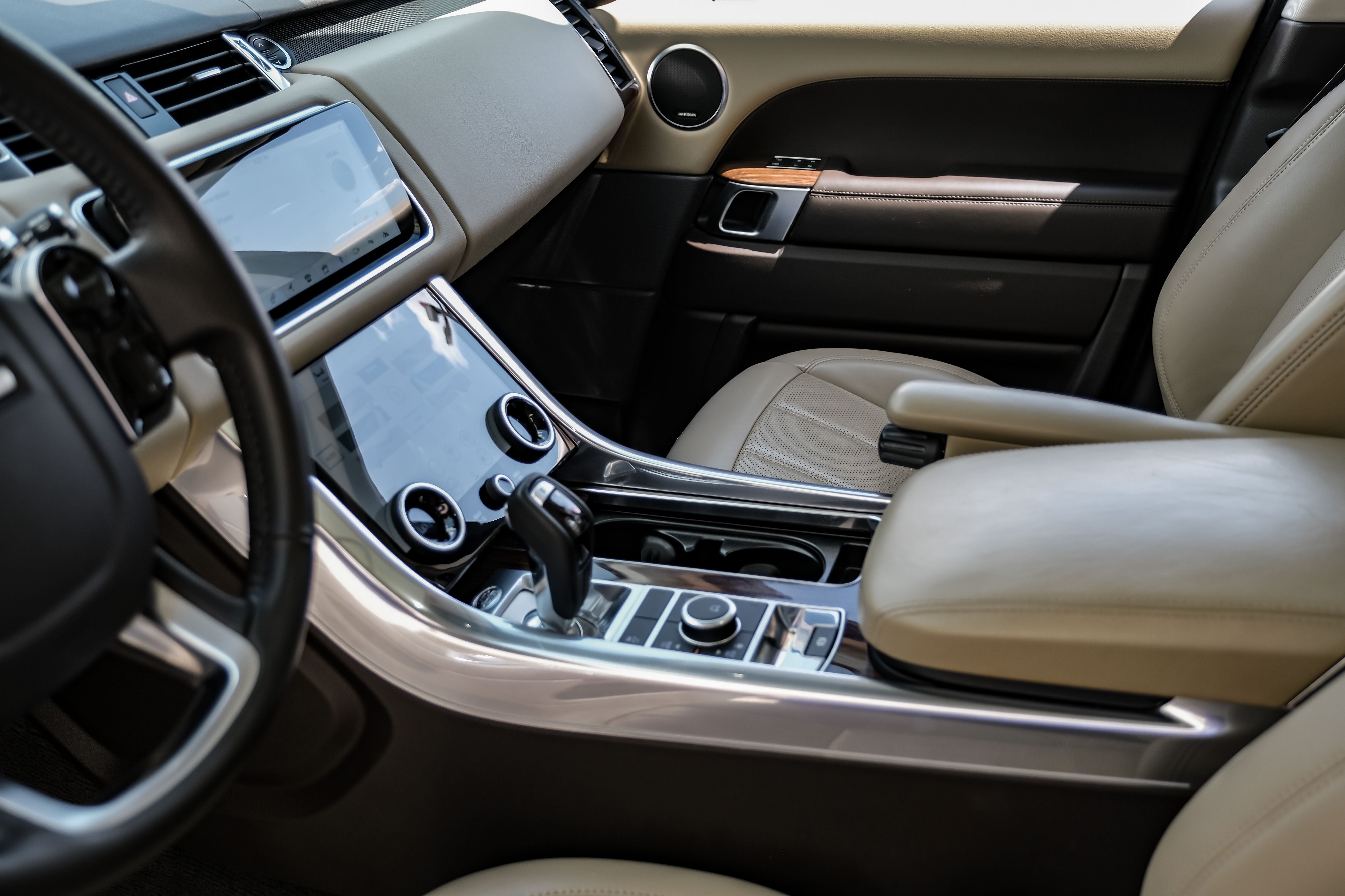 2020 Land Rover Range Rover Sport HSE