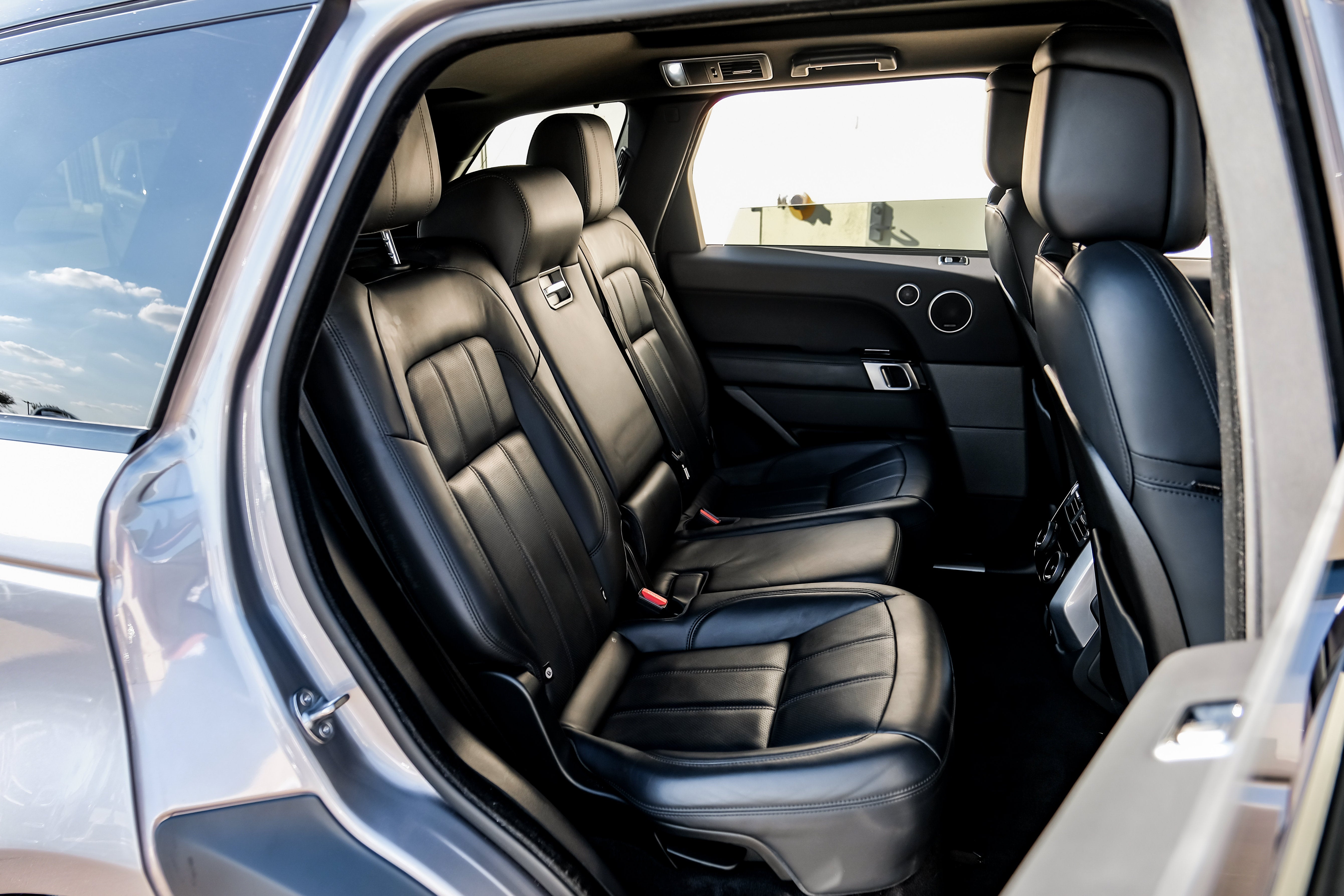2021 Land Rover Range Rover Sport HSE Silver Edition