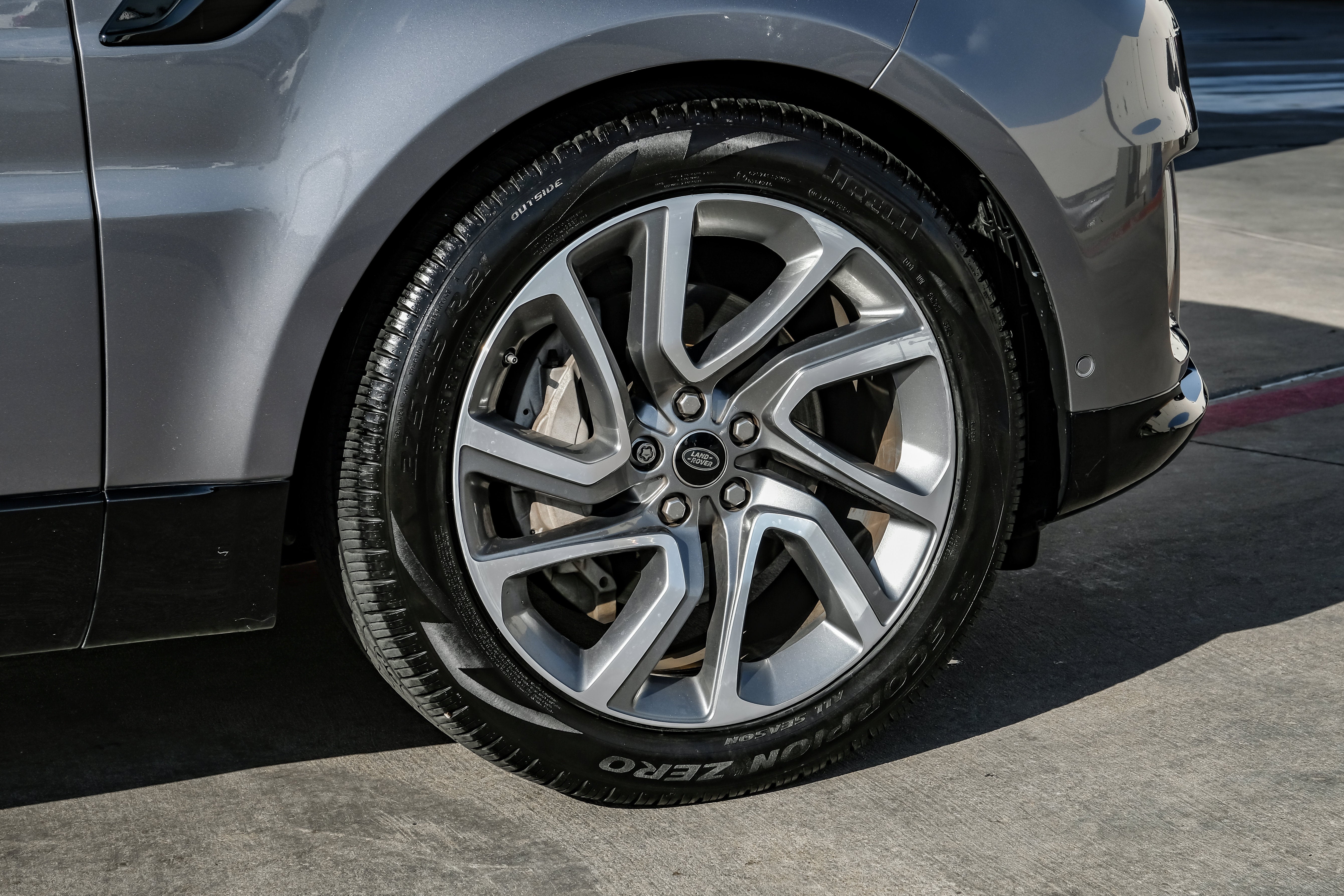 2021 Land Rover Range Rover Sport HSE Silver Edition