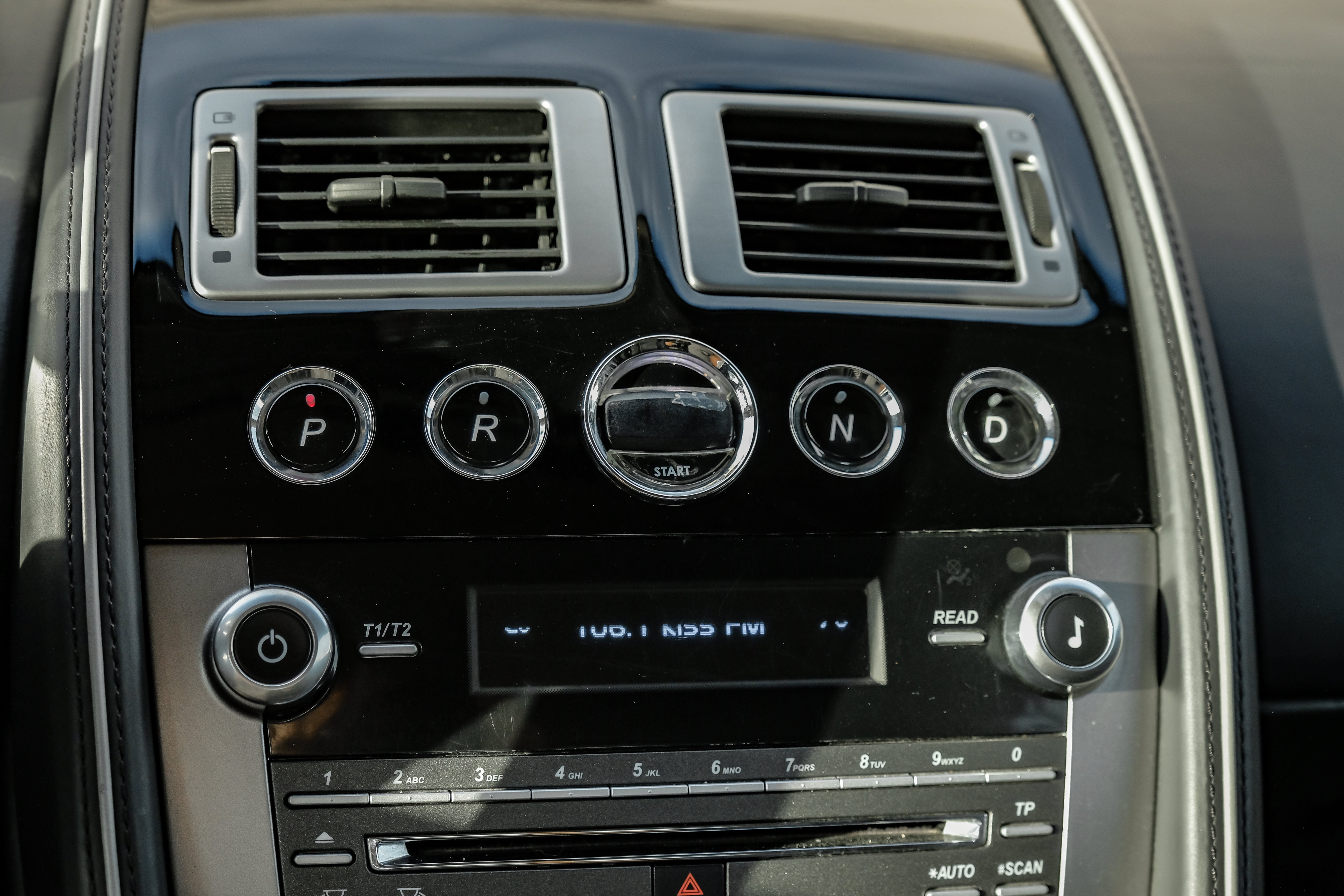 2012 Aston Martin Virage Volante