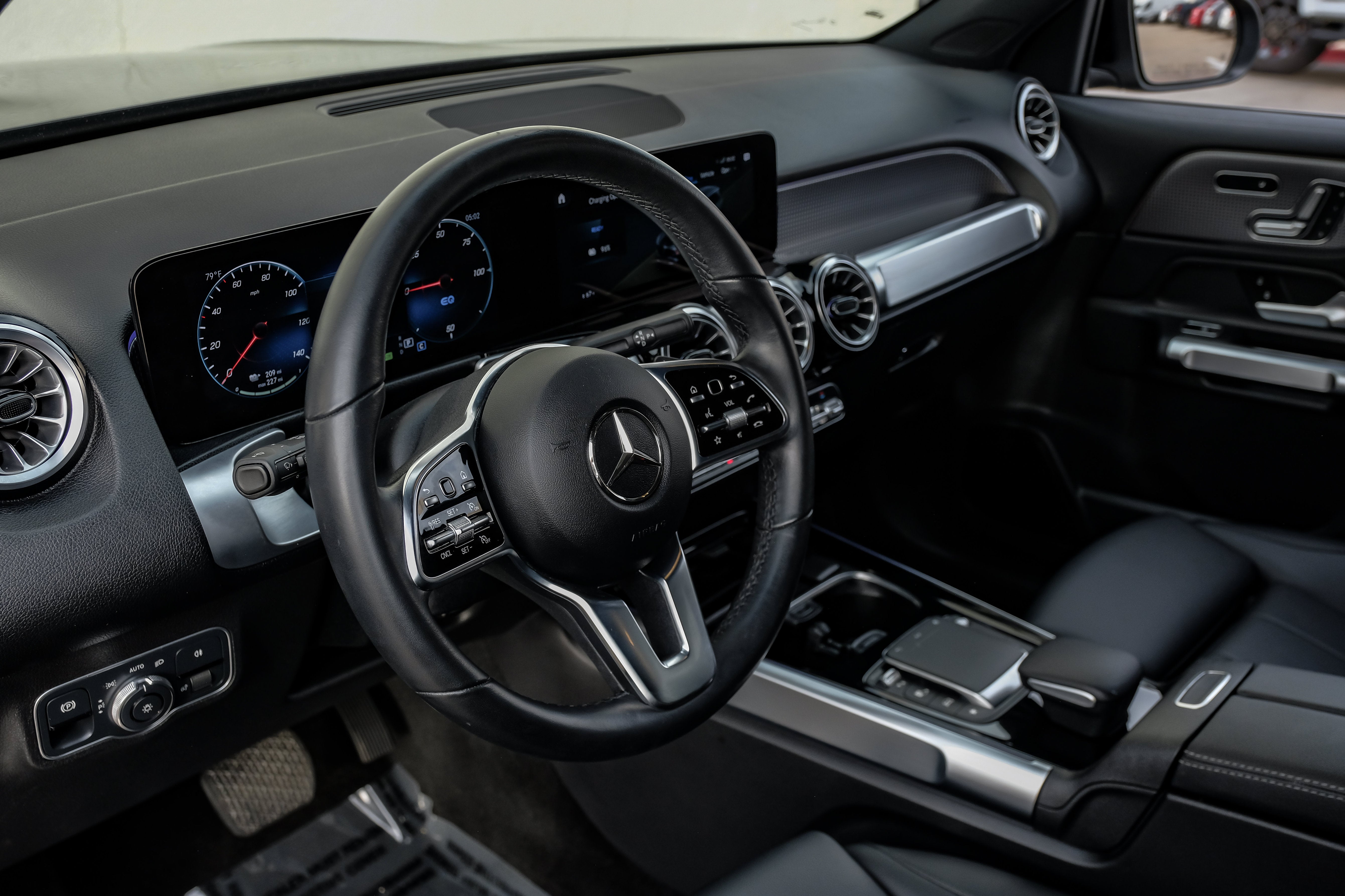 2023 Mercedes-Benz EQB 250+ Base
