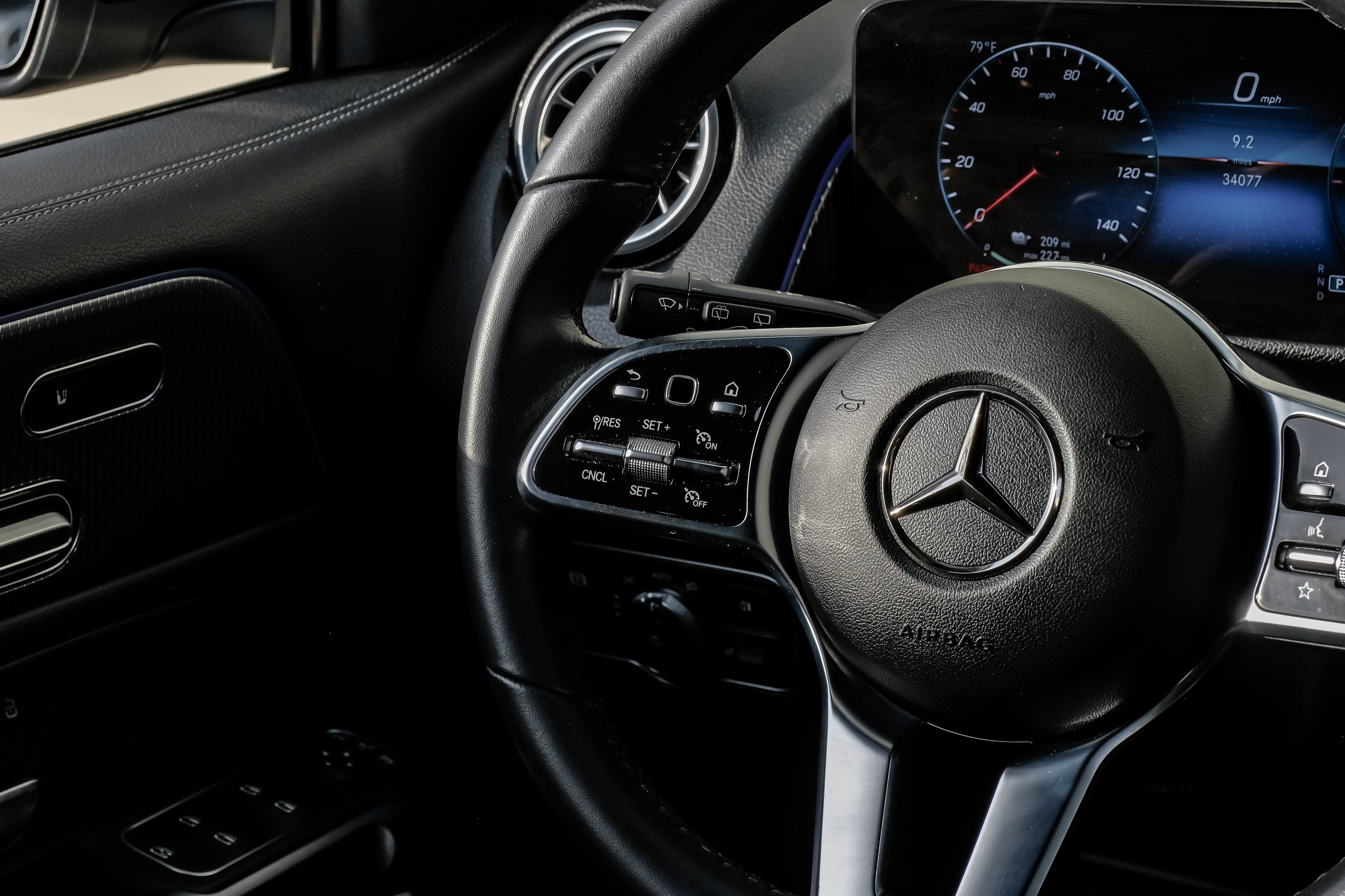 2023 Mercedes-Benz EQB 250+ Base