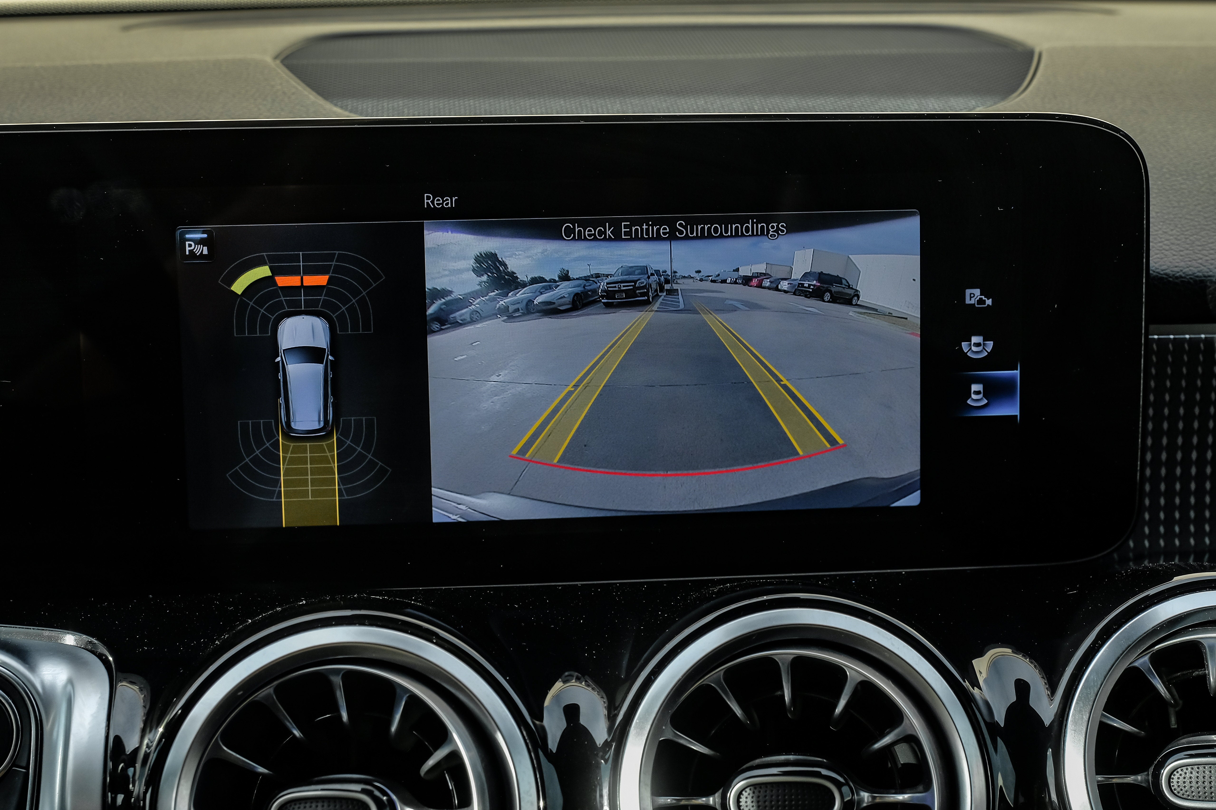 2023 Mercedes-Benz EQB 250+ Base