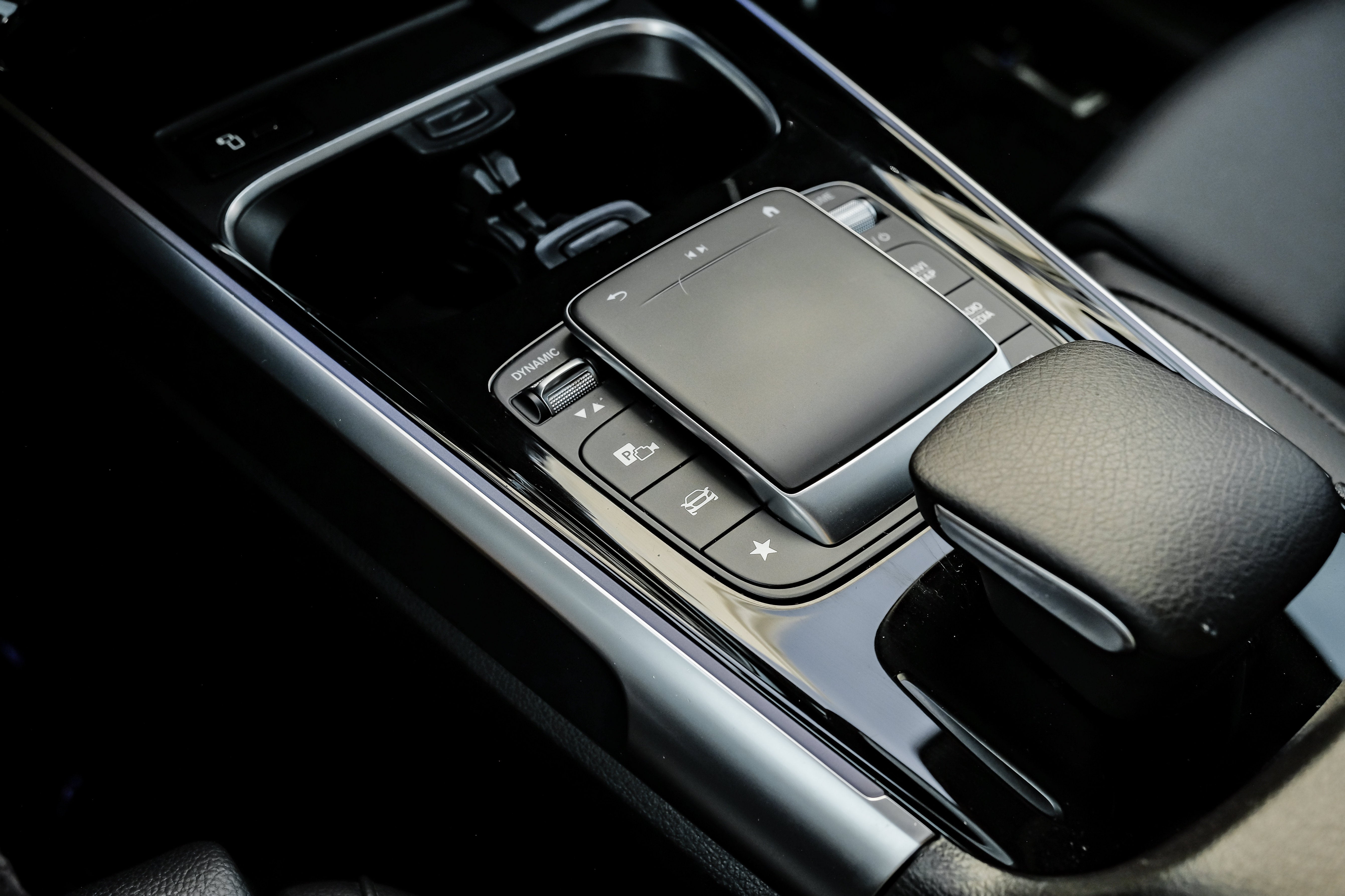 2023 Mercedes-Benz EQB 250+ Base