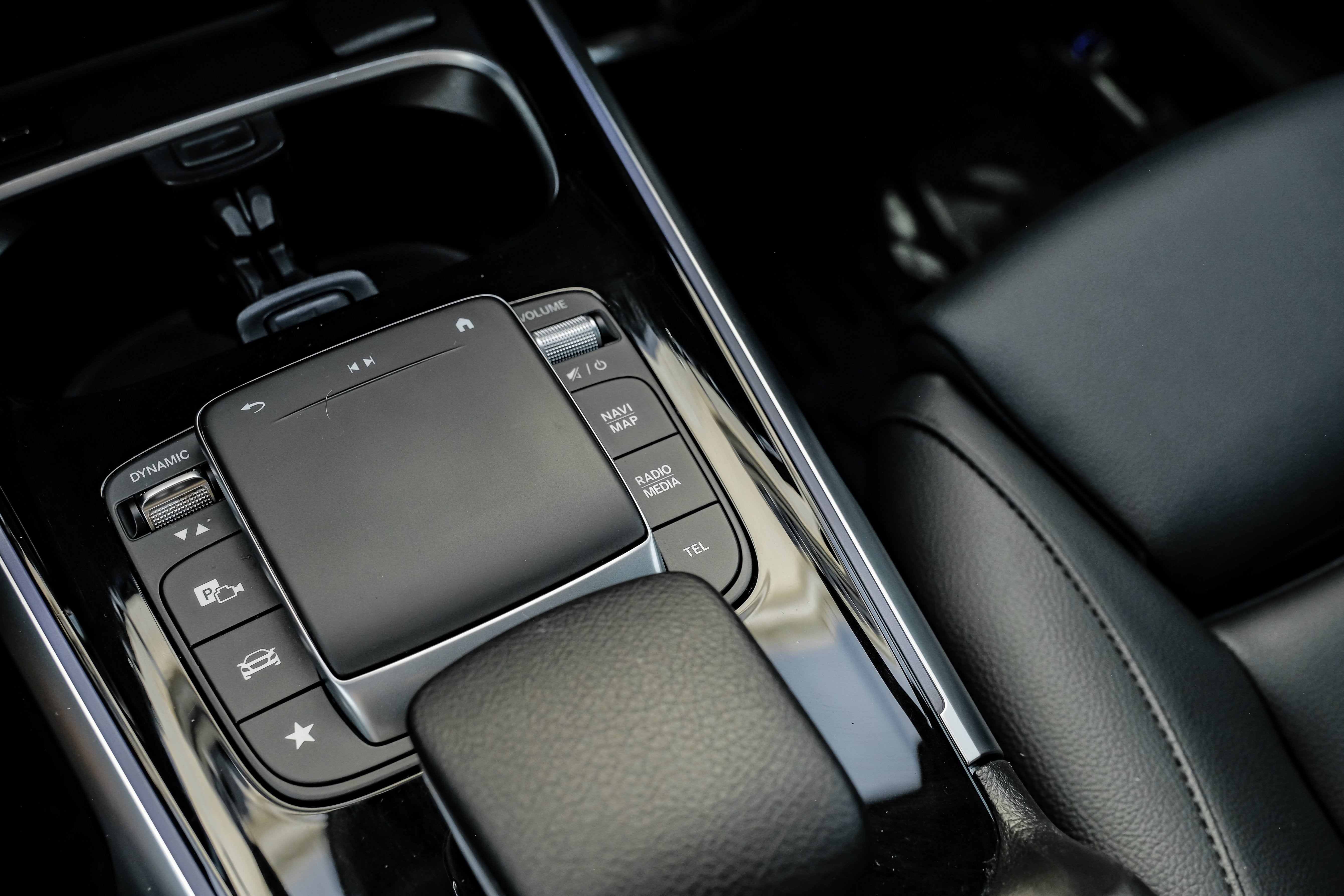 2023 Mercedes-Benz EQB 250+ Base