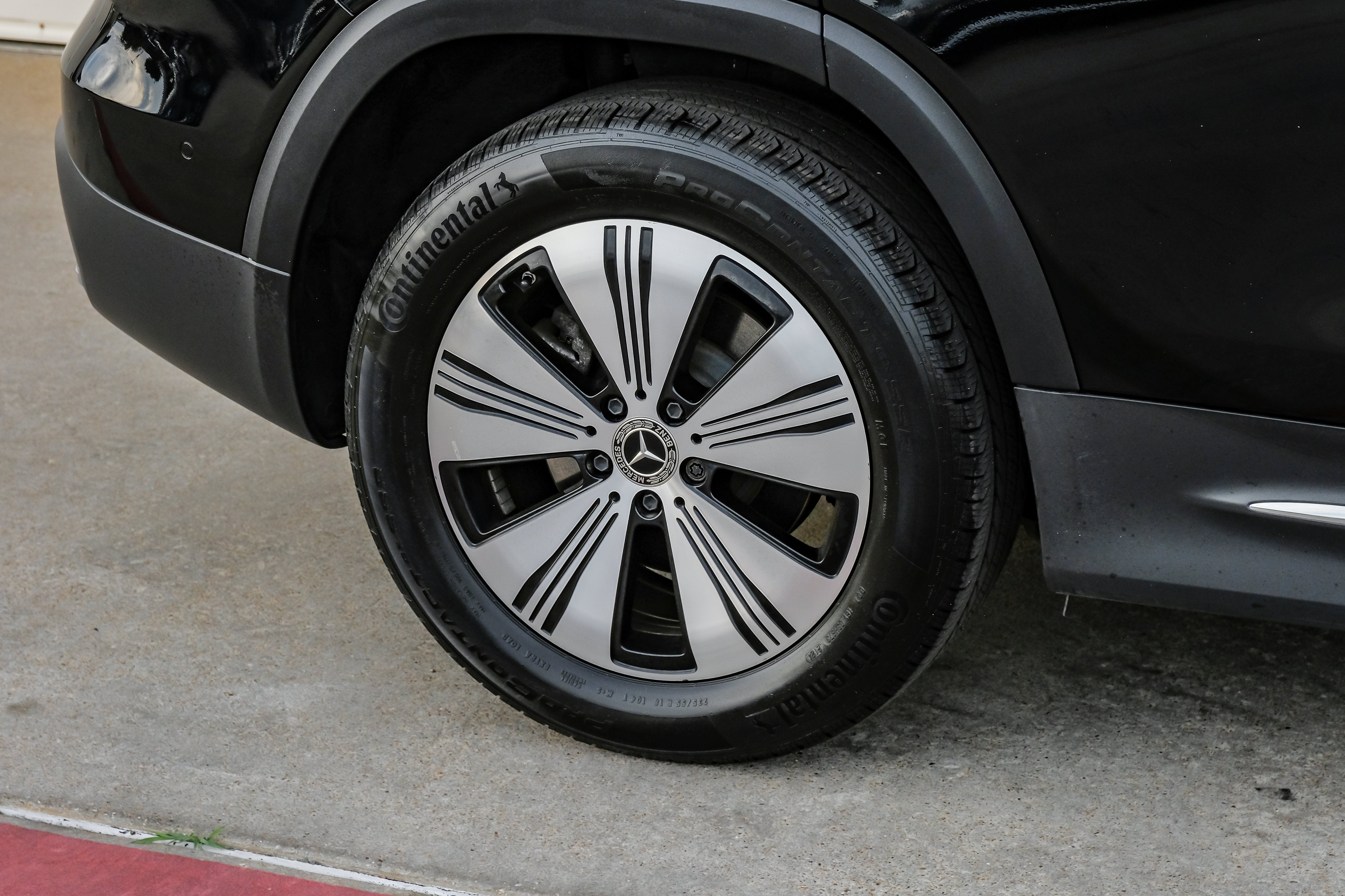 2023 Mercedes-Benz EQB 250+ Base