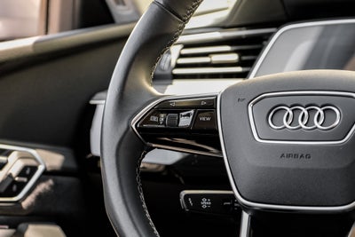 2022 Audi e-tron Sportback S line Prestige quattro