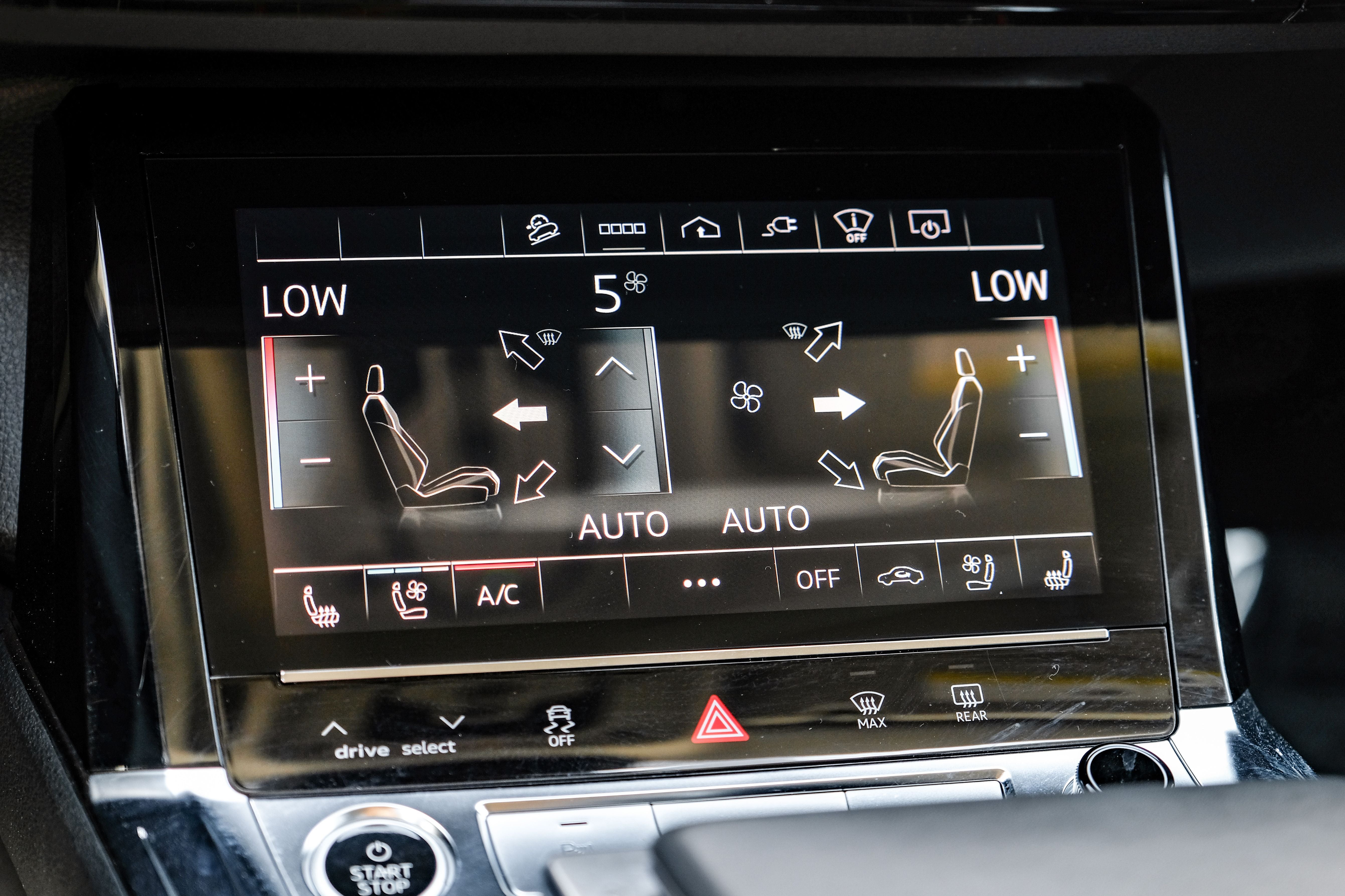 2022 Audi e-tron Sportback S line Prestige quattro