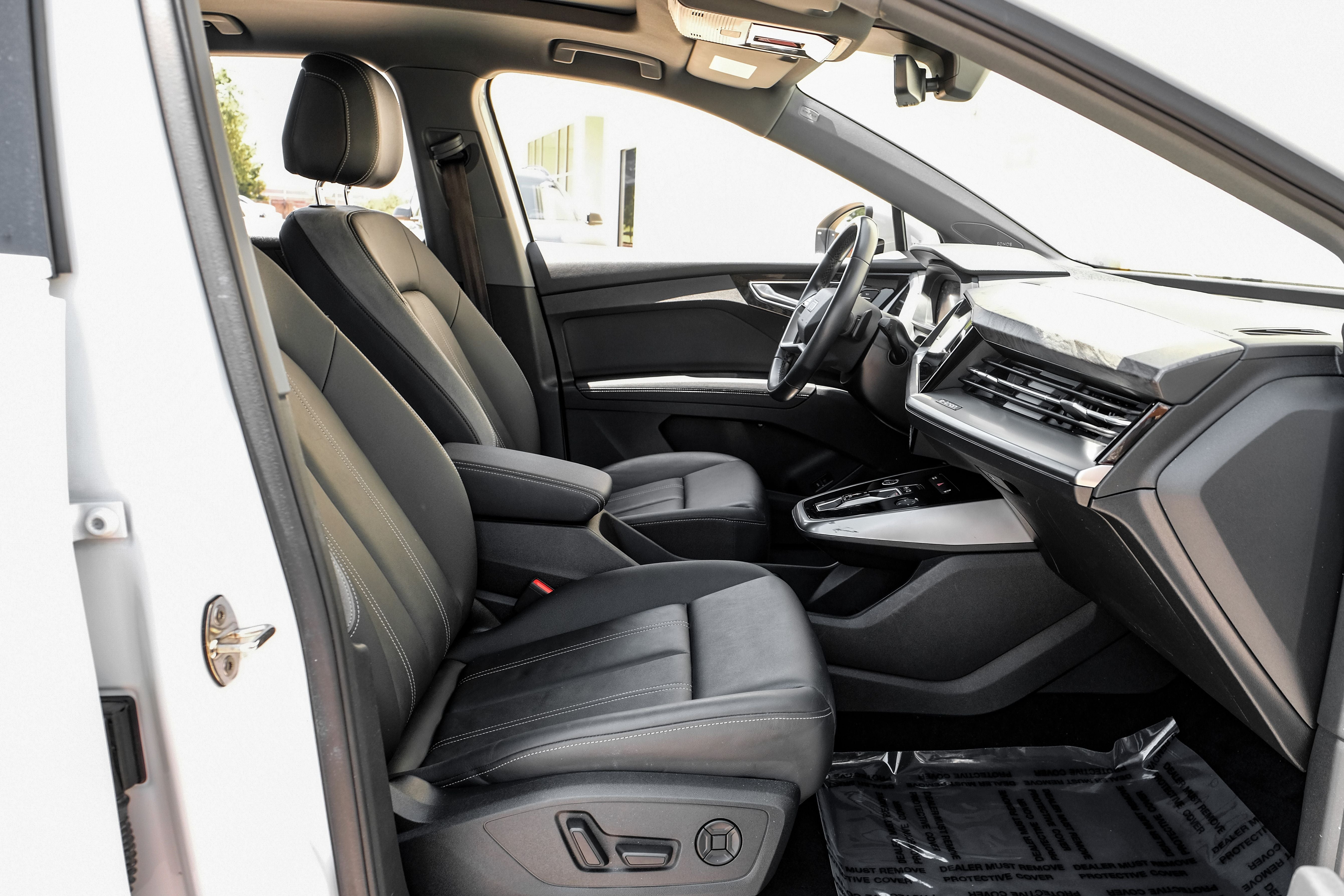 2023 Audi Q4 e-tron Premium Plus