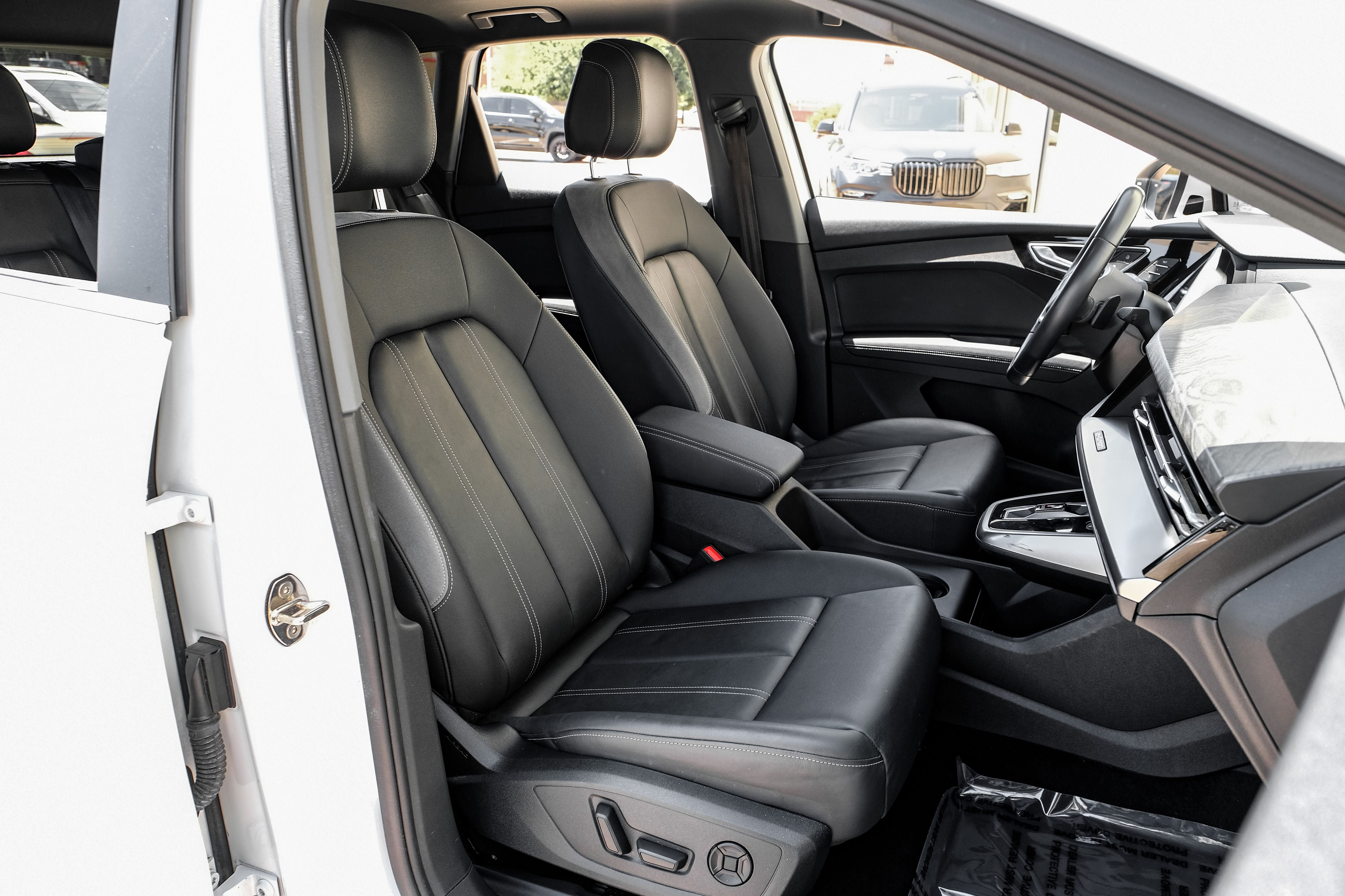 2023 Audi Q4 e-tron Premium Plus