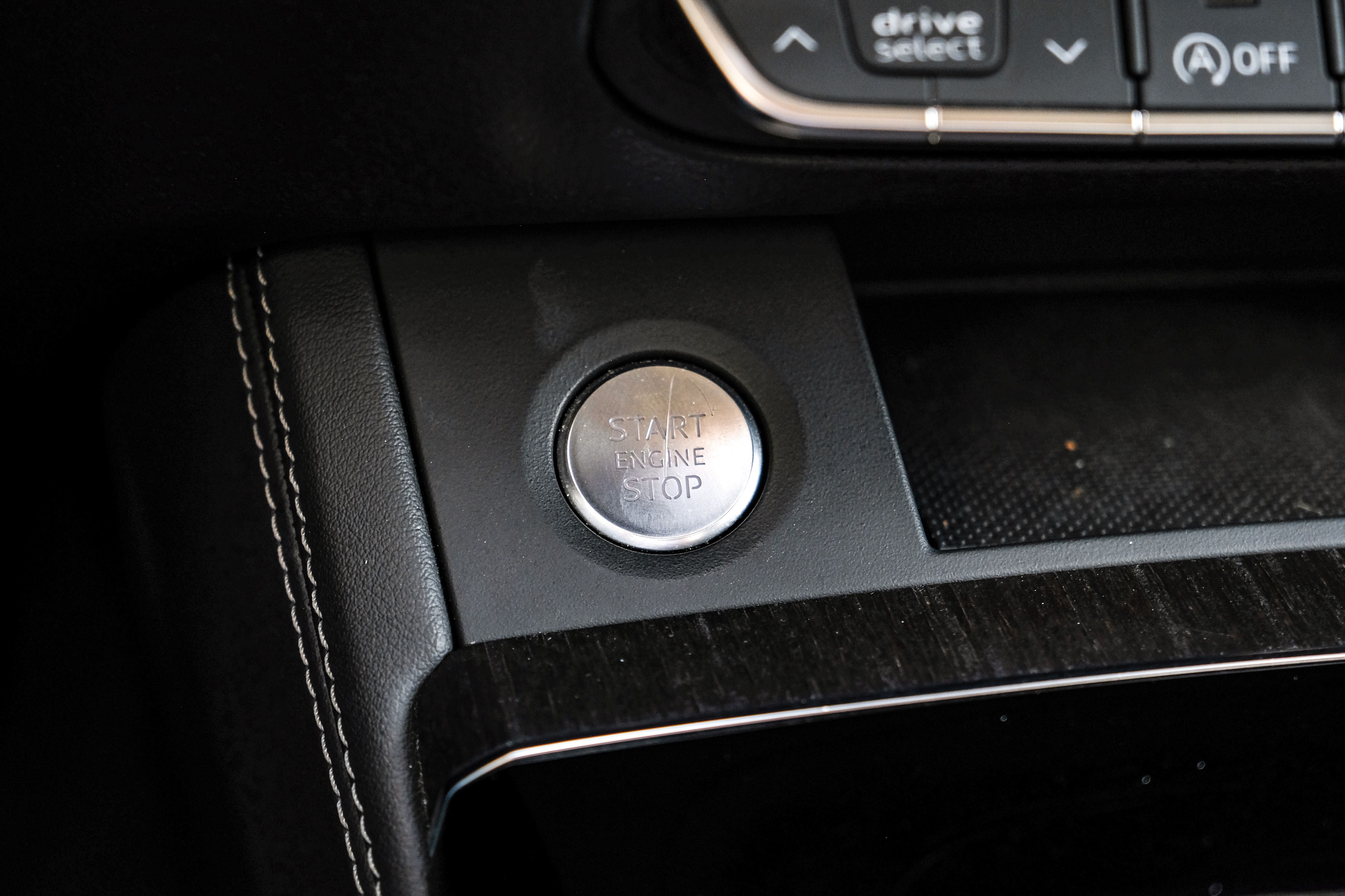 2024 Audi Q5 45 S line Premium quattro