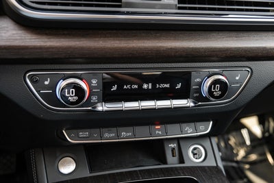 2024 Audi Q5 45 S line Premium quattro