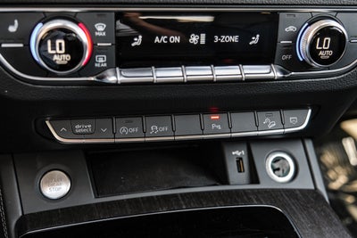 2024 Audi Q5 45 S line Premium quattro