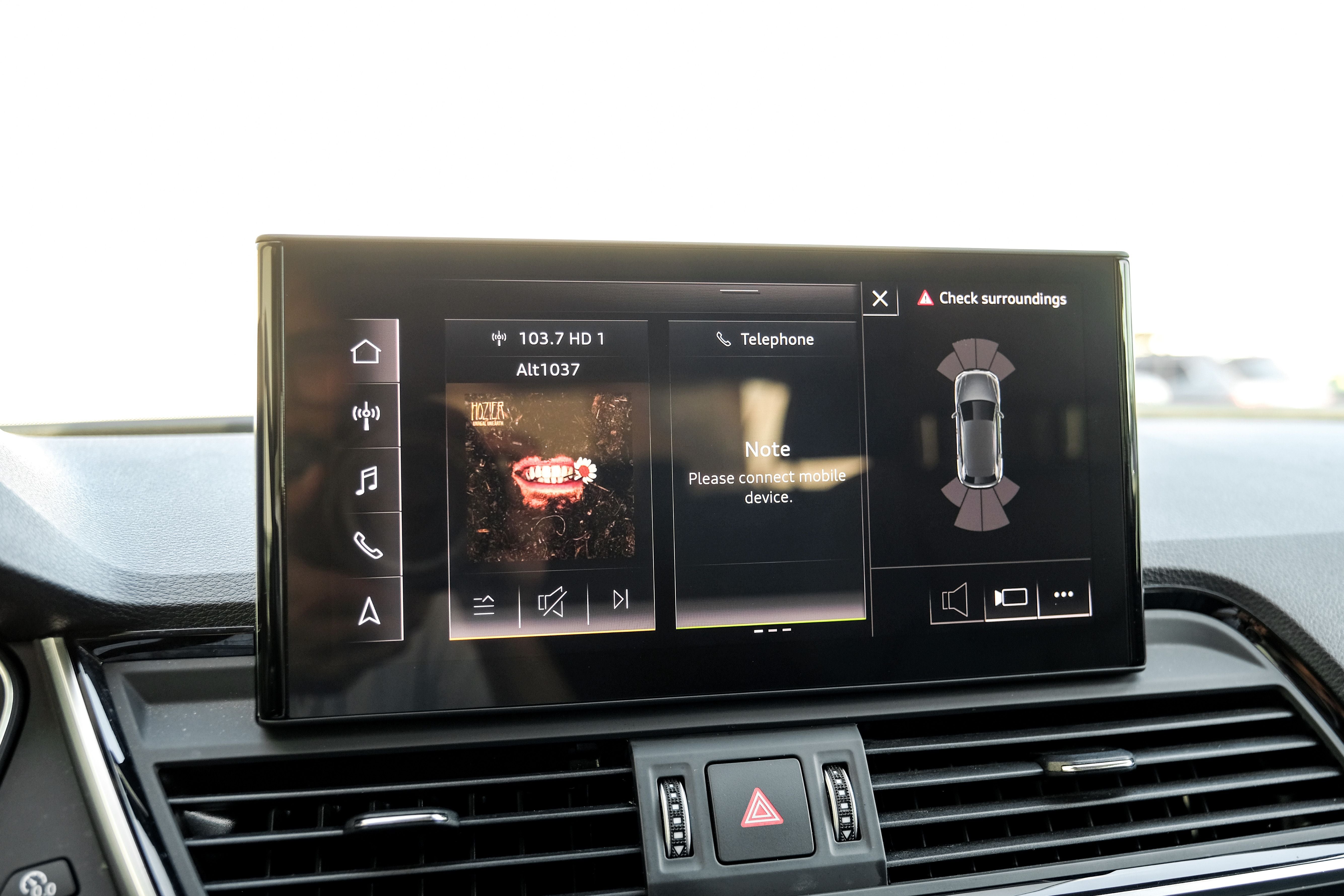 2024 Audi Q5 45 S line Premium quattro