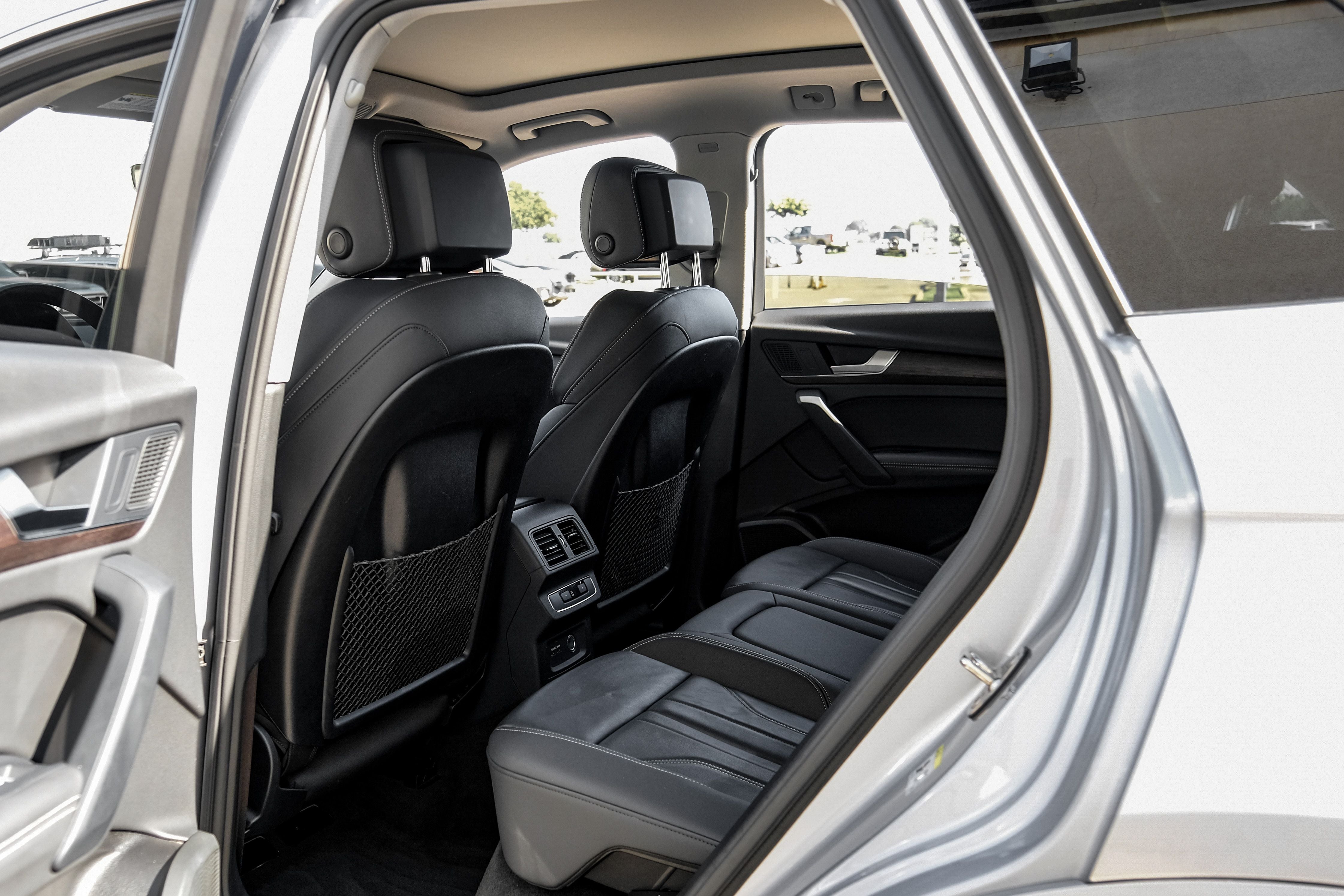 2024 Audi Q5 45 S line Premium quattro